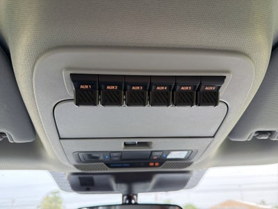 2025 Ford Super Duty F-250 SRW Base