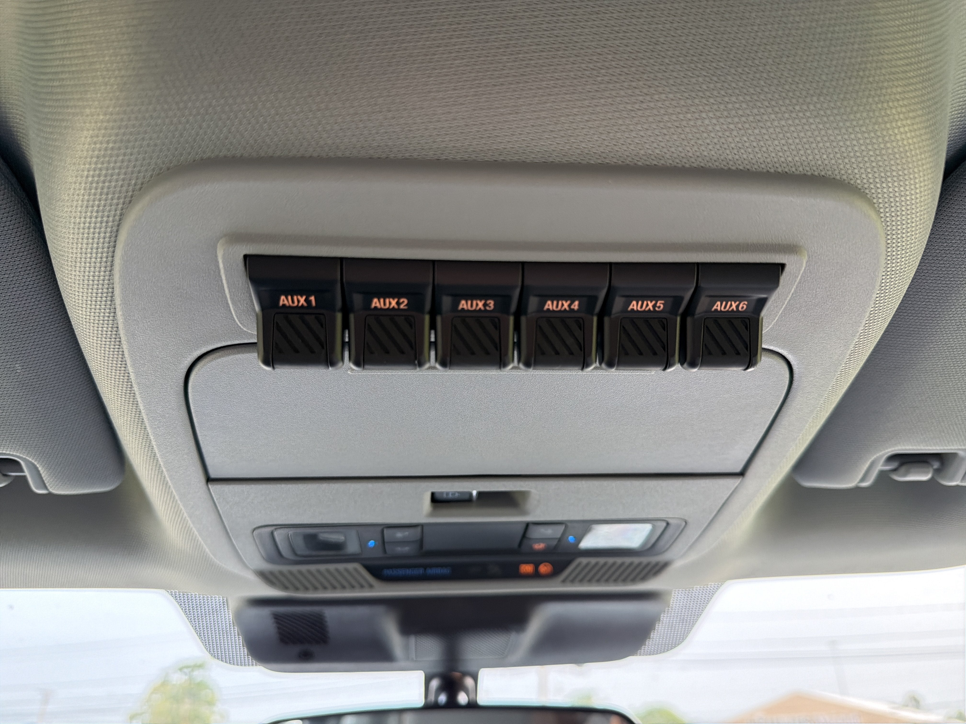 2025 Ford Super Duty F-250 SRW Base