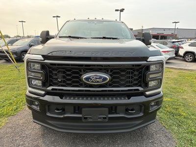 2025 Ford Super Duty F-250 SRW Base