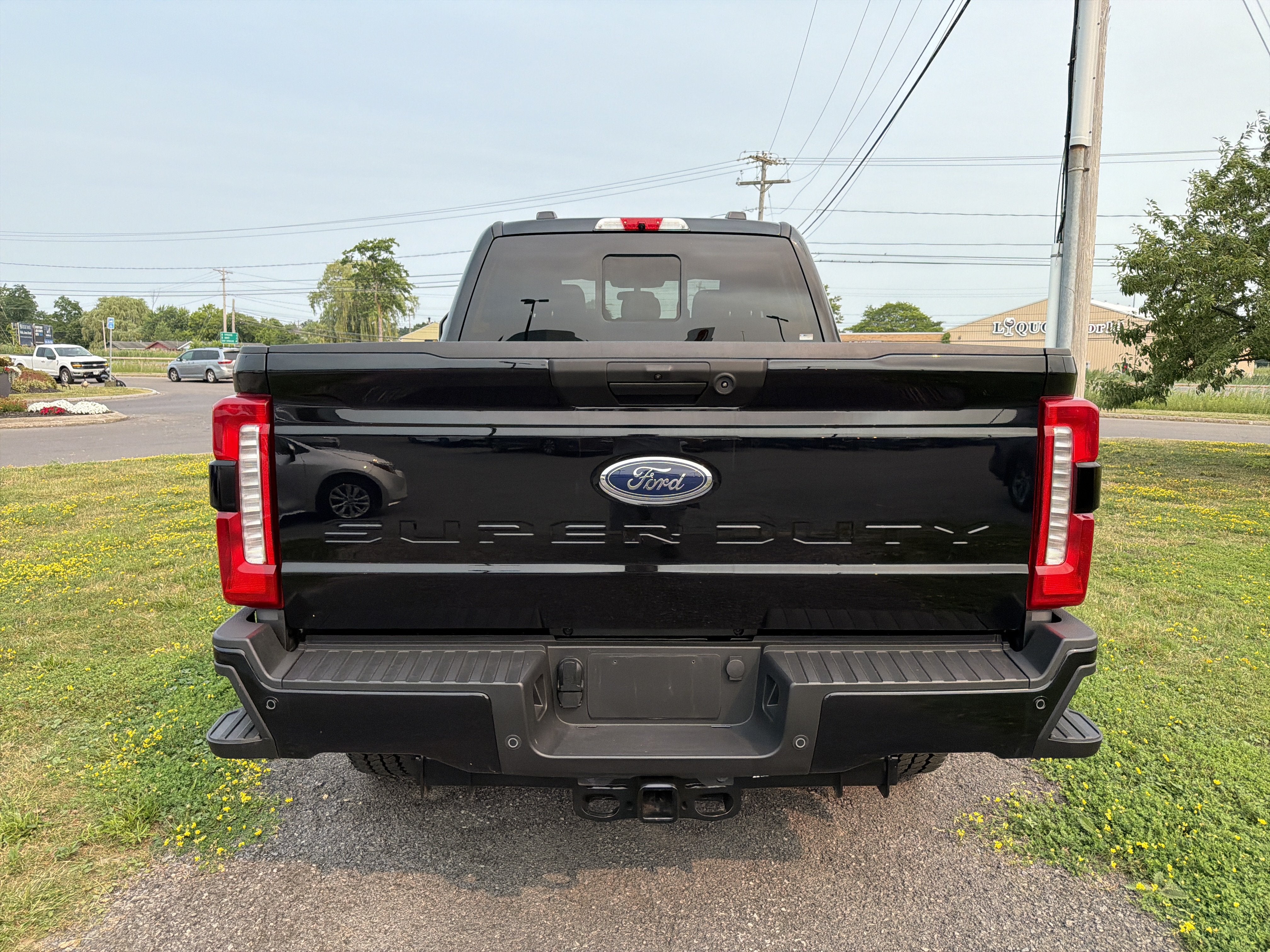 2025 Ford Super Duty F-250 SRW Base