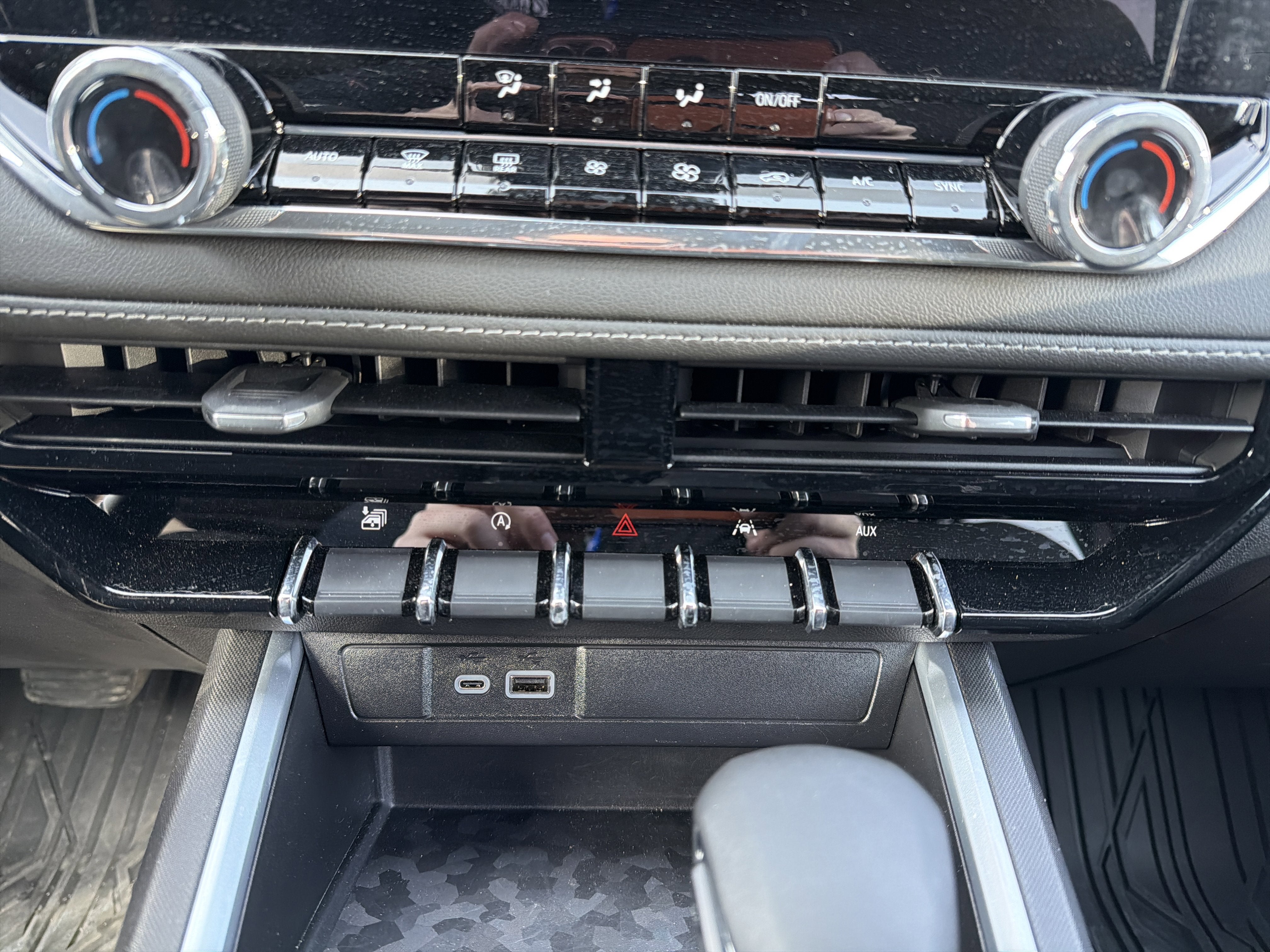 2024 Chevrolet Colorado 4WD LT