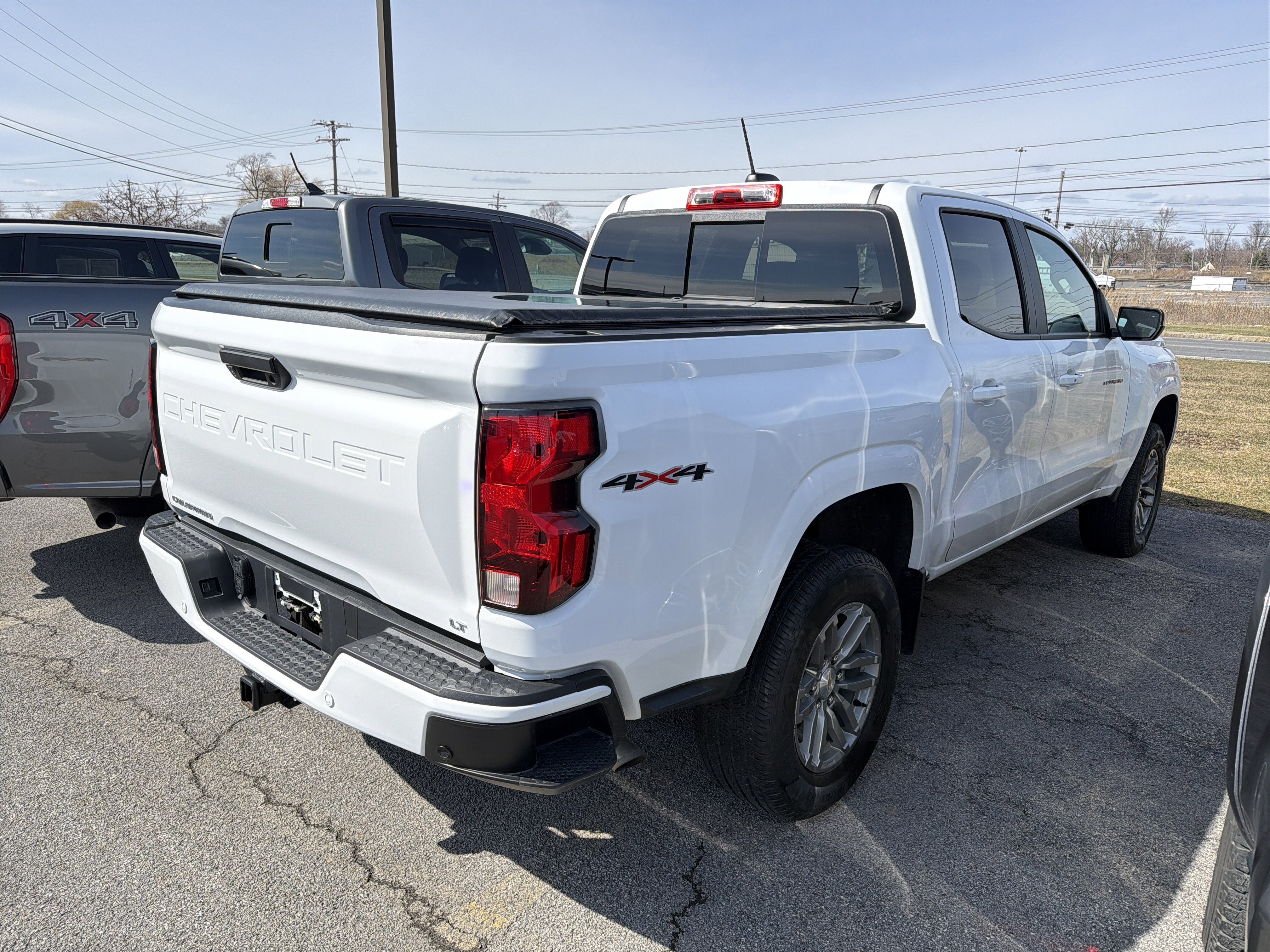 2024 Chevrolet Colorado 4WD LT