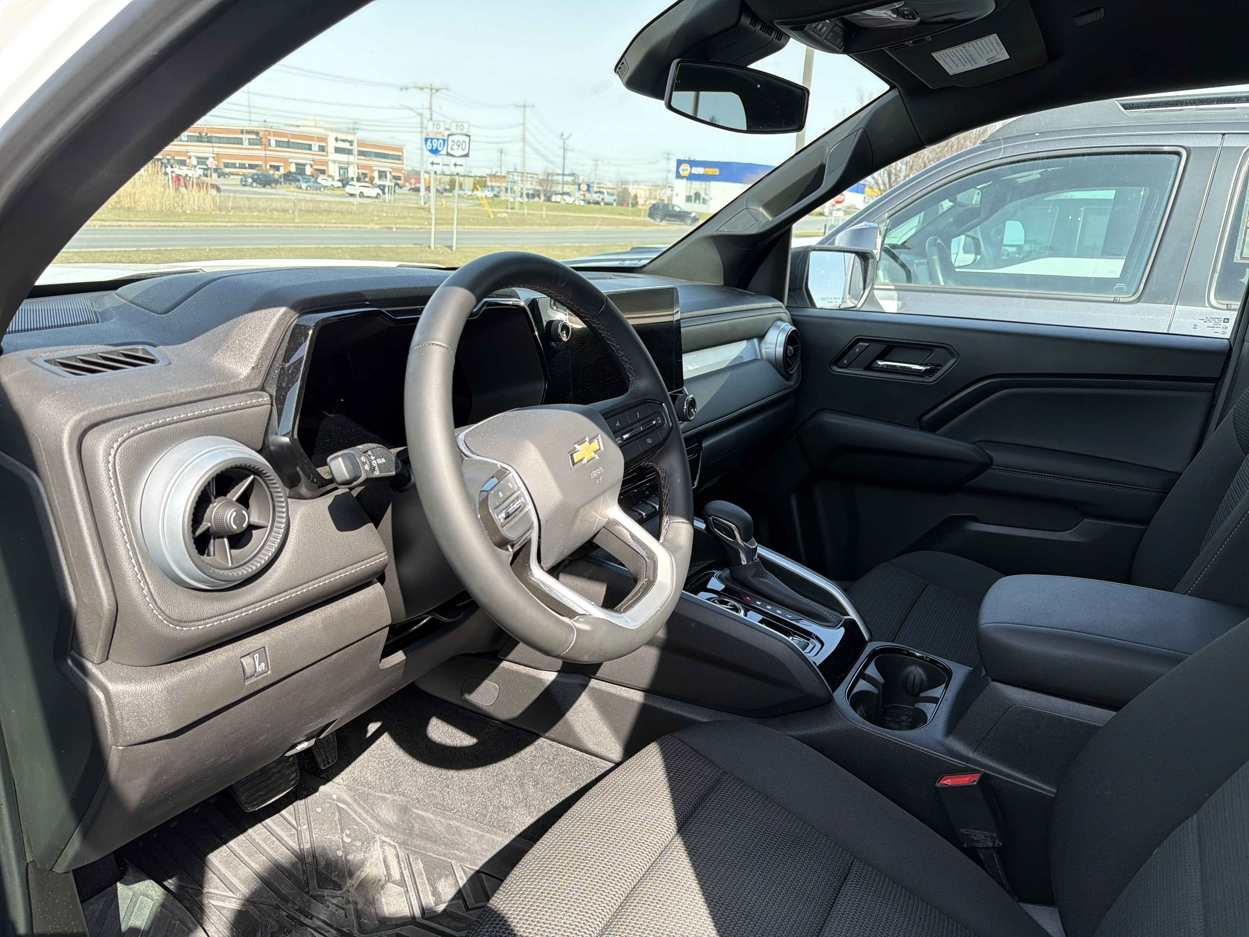 2024 Chevrolet Colorado 4WD LT