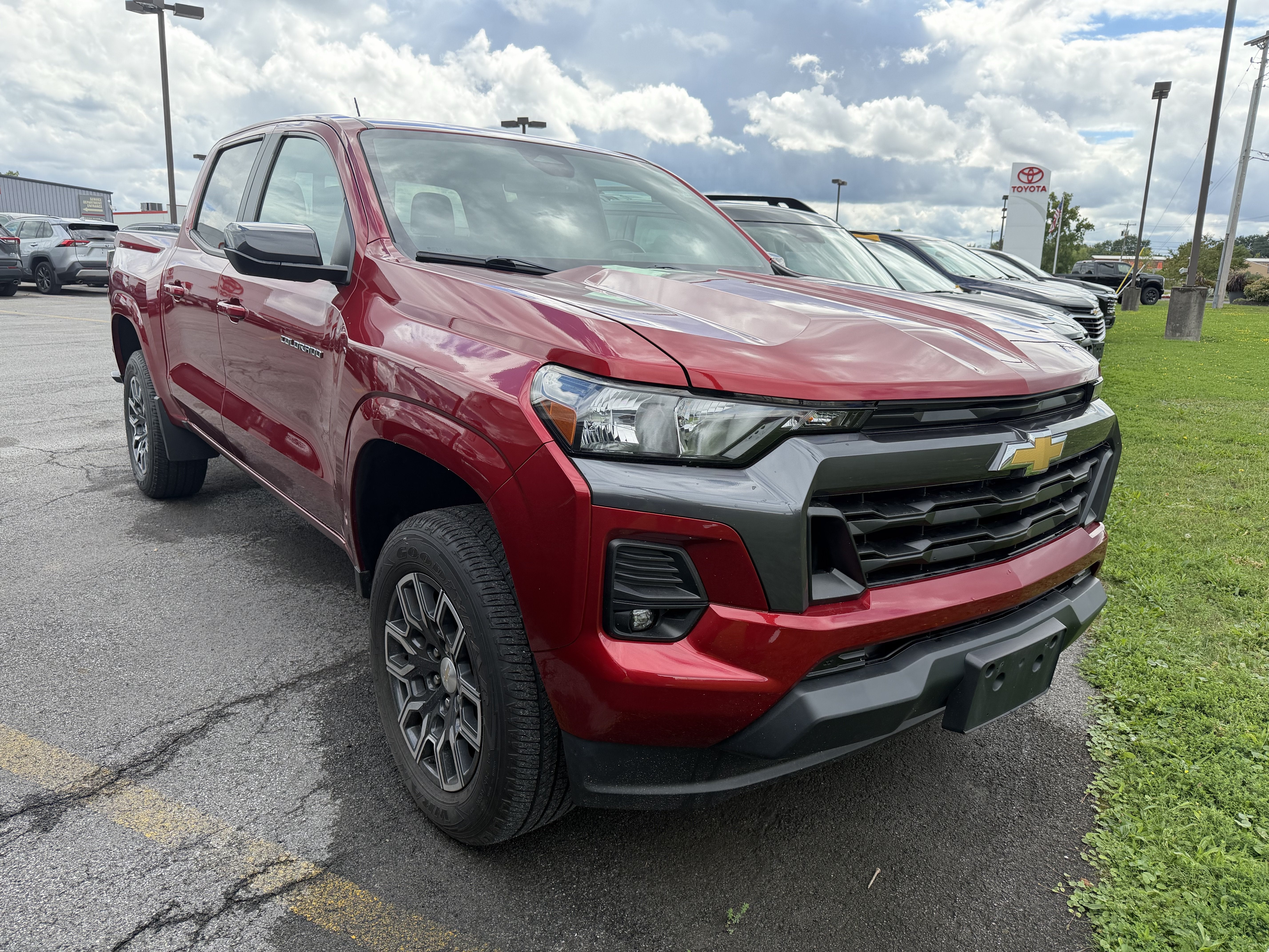2023 Chevrolet Colorado 4WD LT