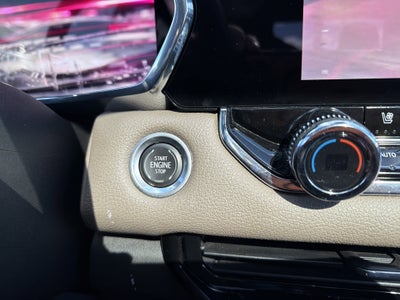 2023 GMC Canyon 4WD Denali