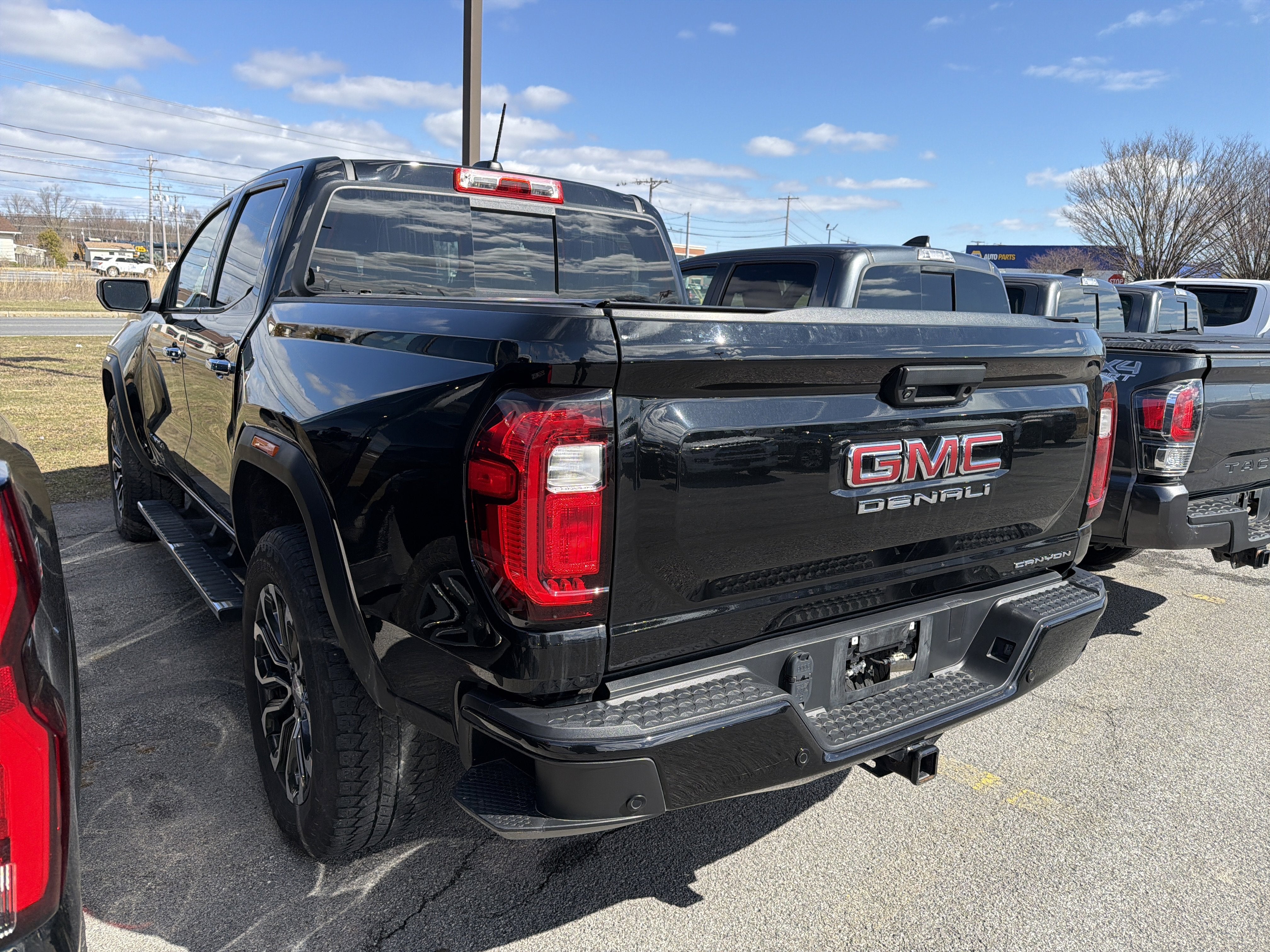 2023 GMC Canyon 4WD Denali