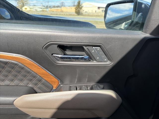 2023 GMC Canyon 4WD Denali