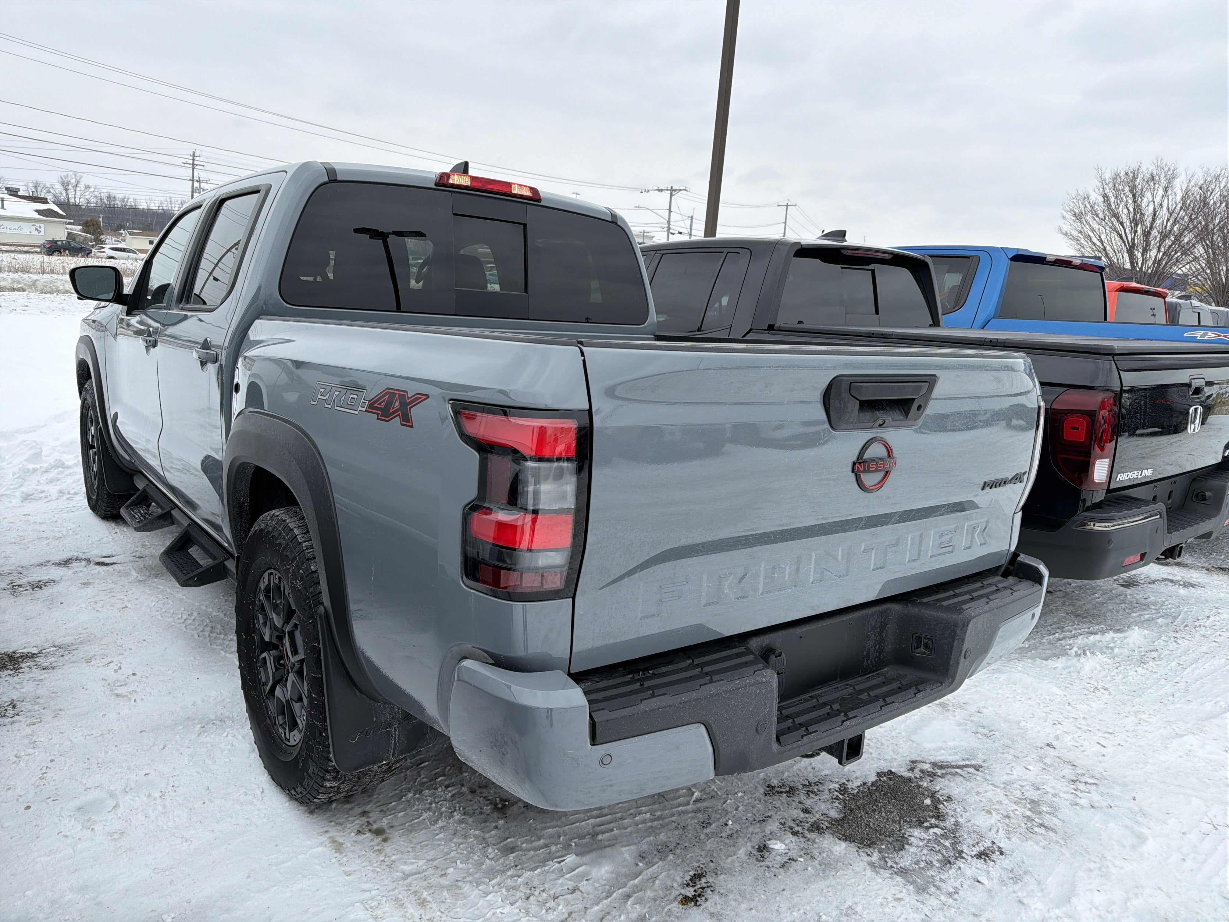 2024 Nissan Frontier PRO-4X