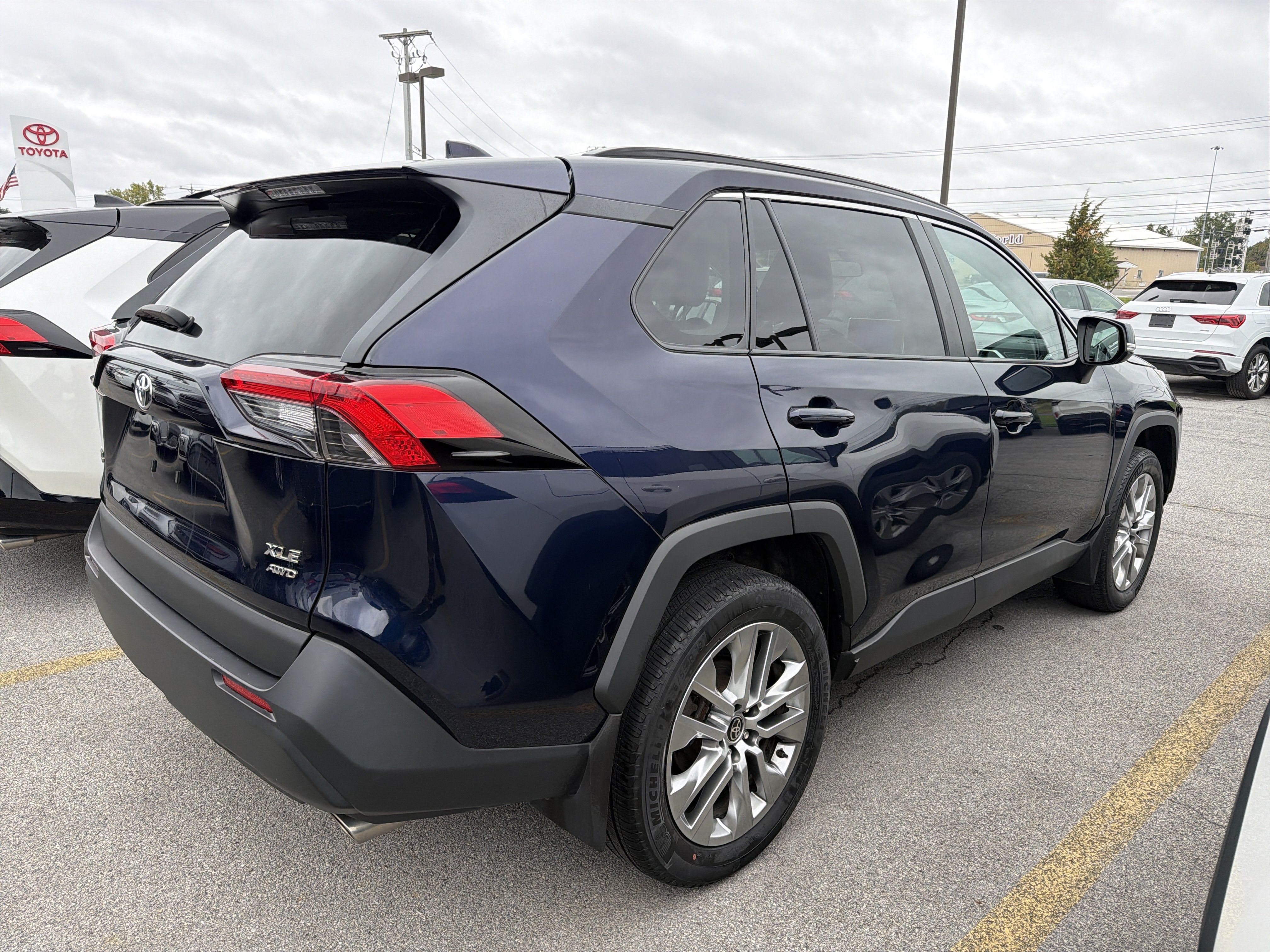 2024 Toyota RAV4 XLE Premium