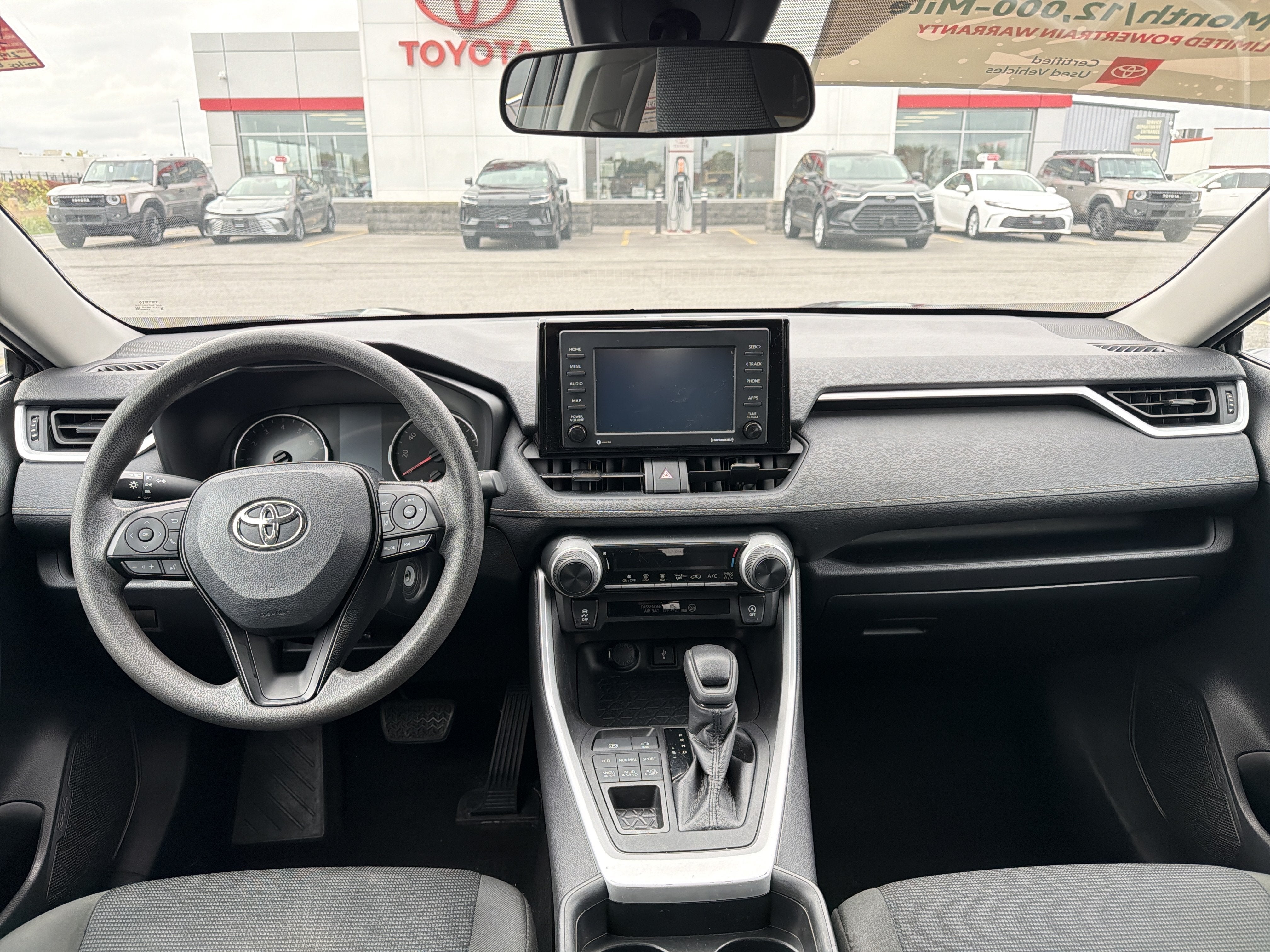 2021 Toyota RAV4 LE