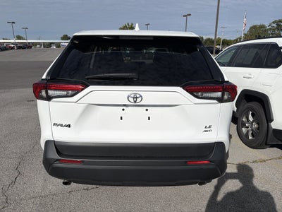 2024 Toyota RAV4 LE