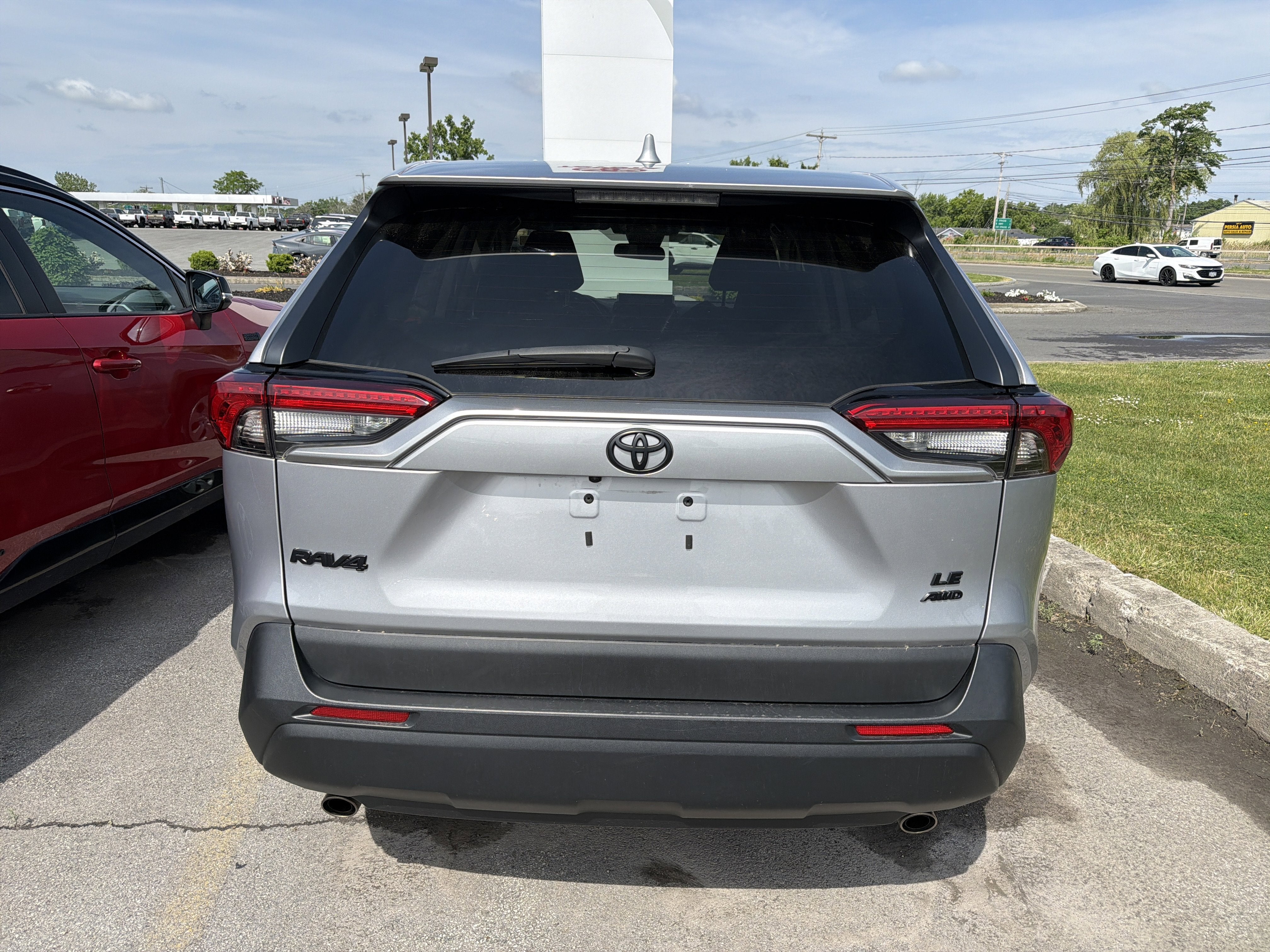 2023 Toyota RAV4 LE