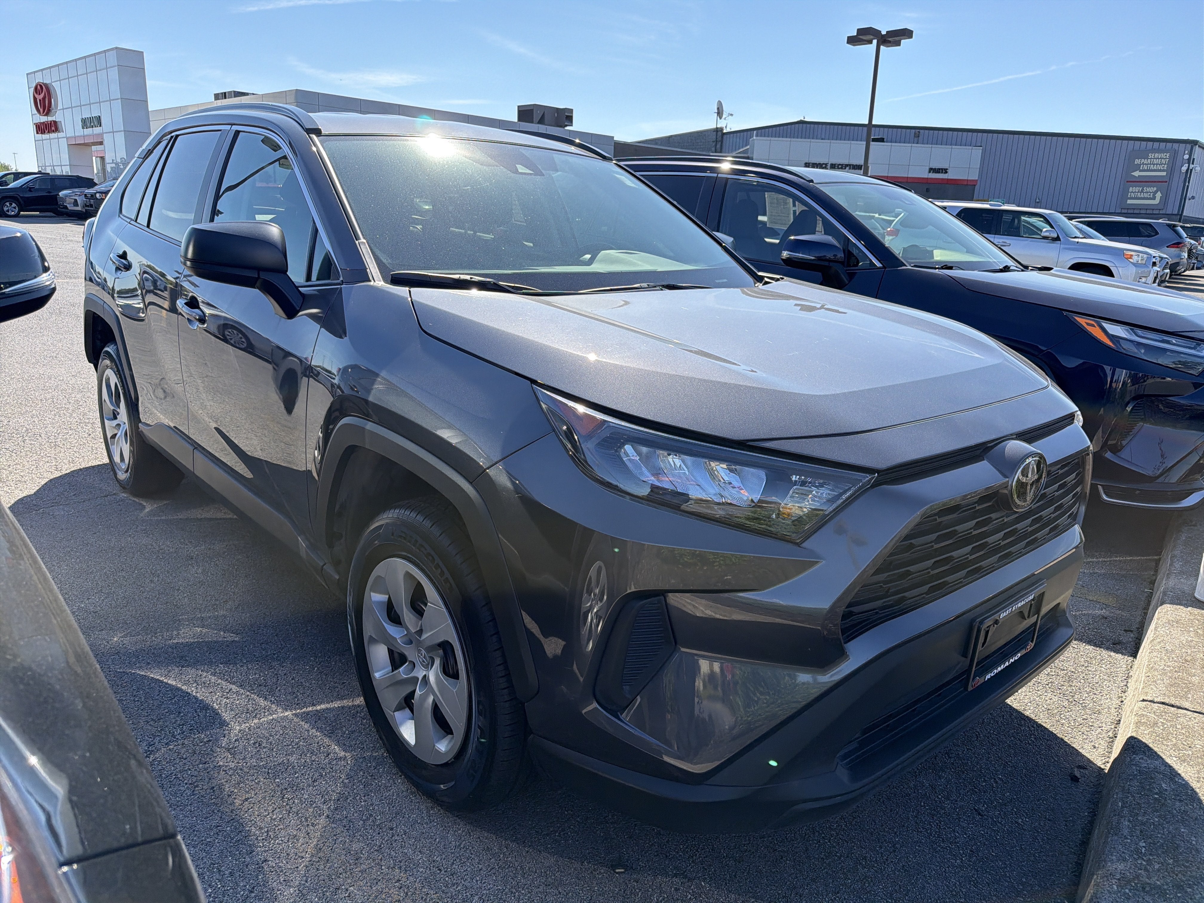 2021 Toyota RAV4 LE