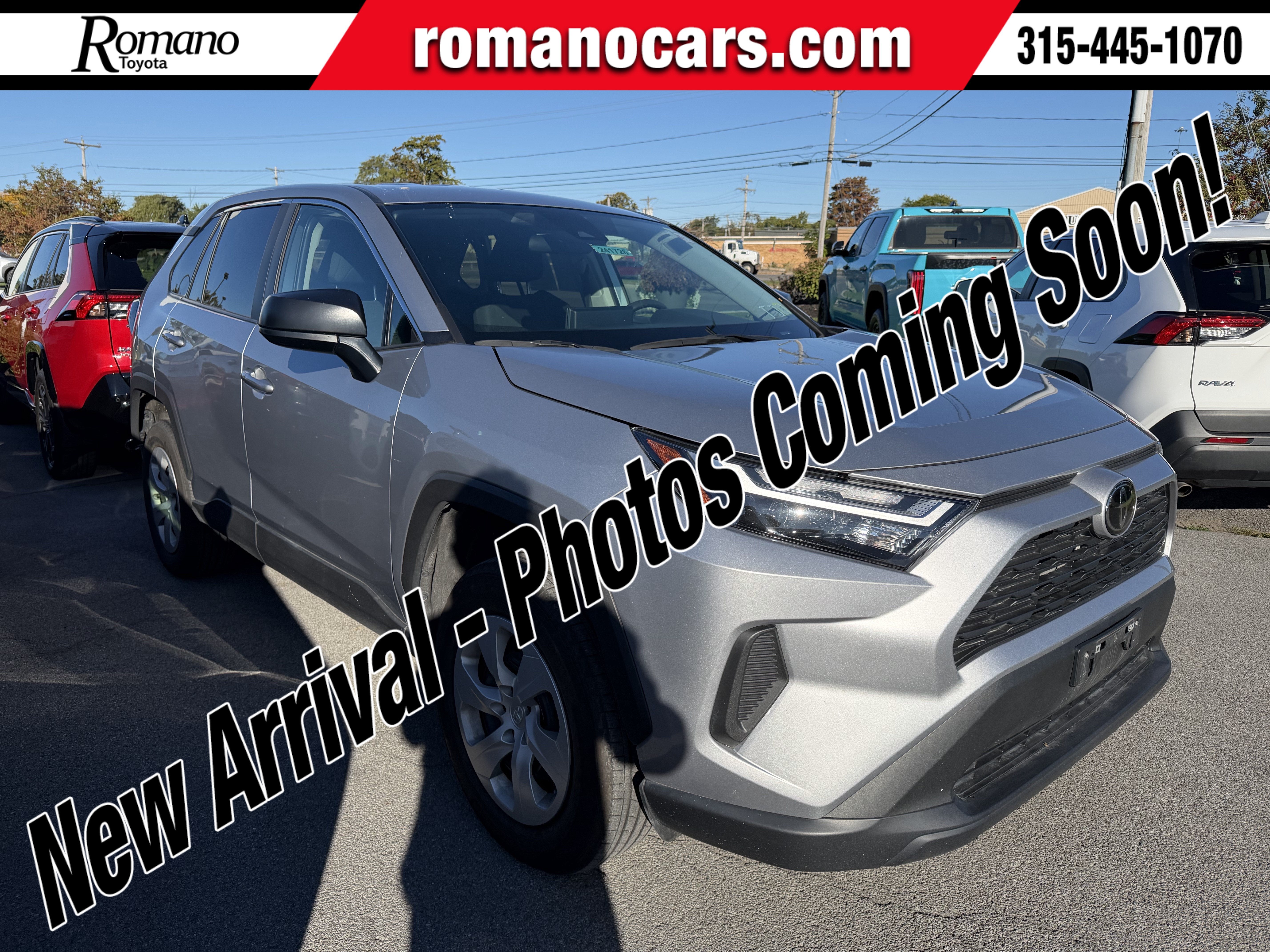 2024 Toyota RAV4 LE
