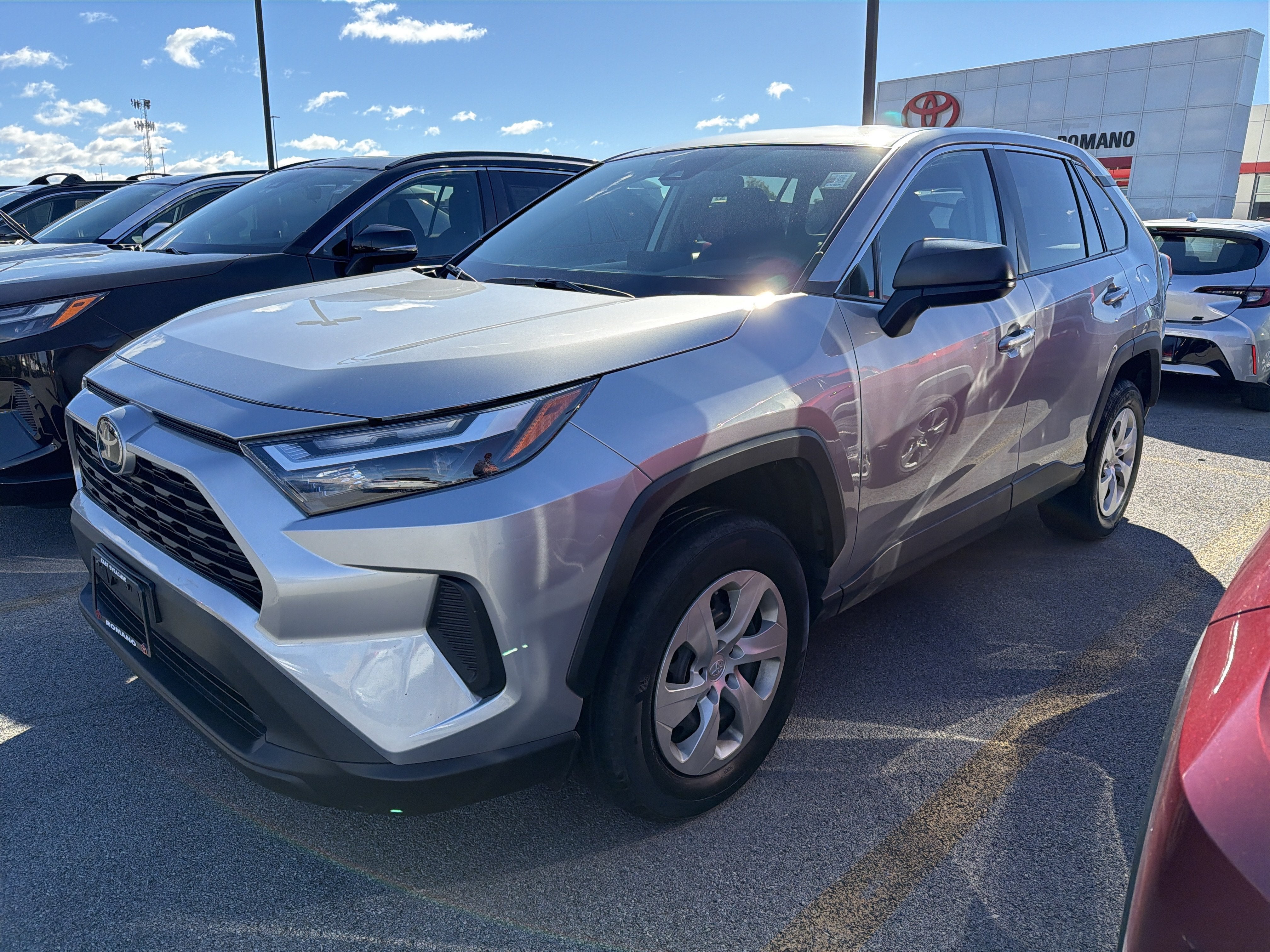 2024 Toyota RAV4 LE