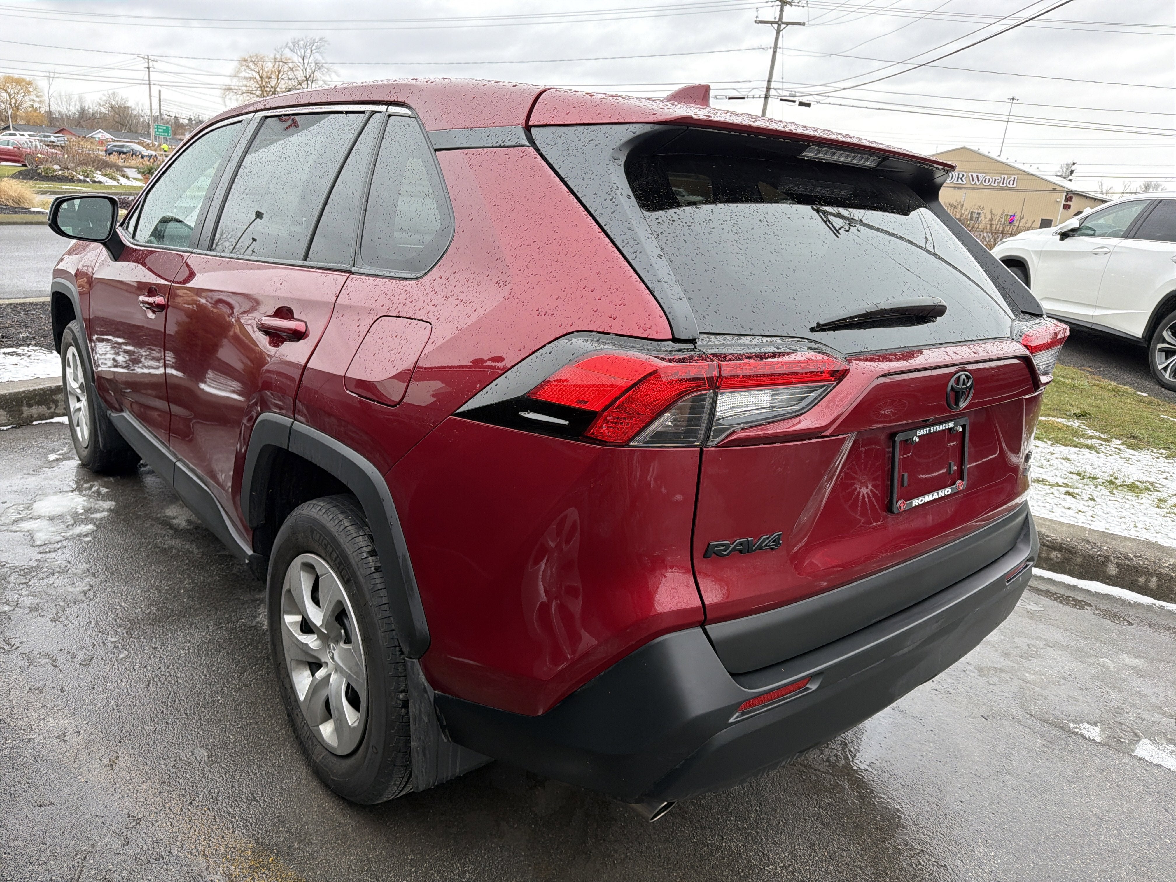 2023 Toyota RAV4 LE