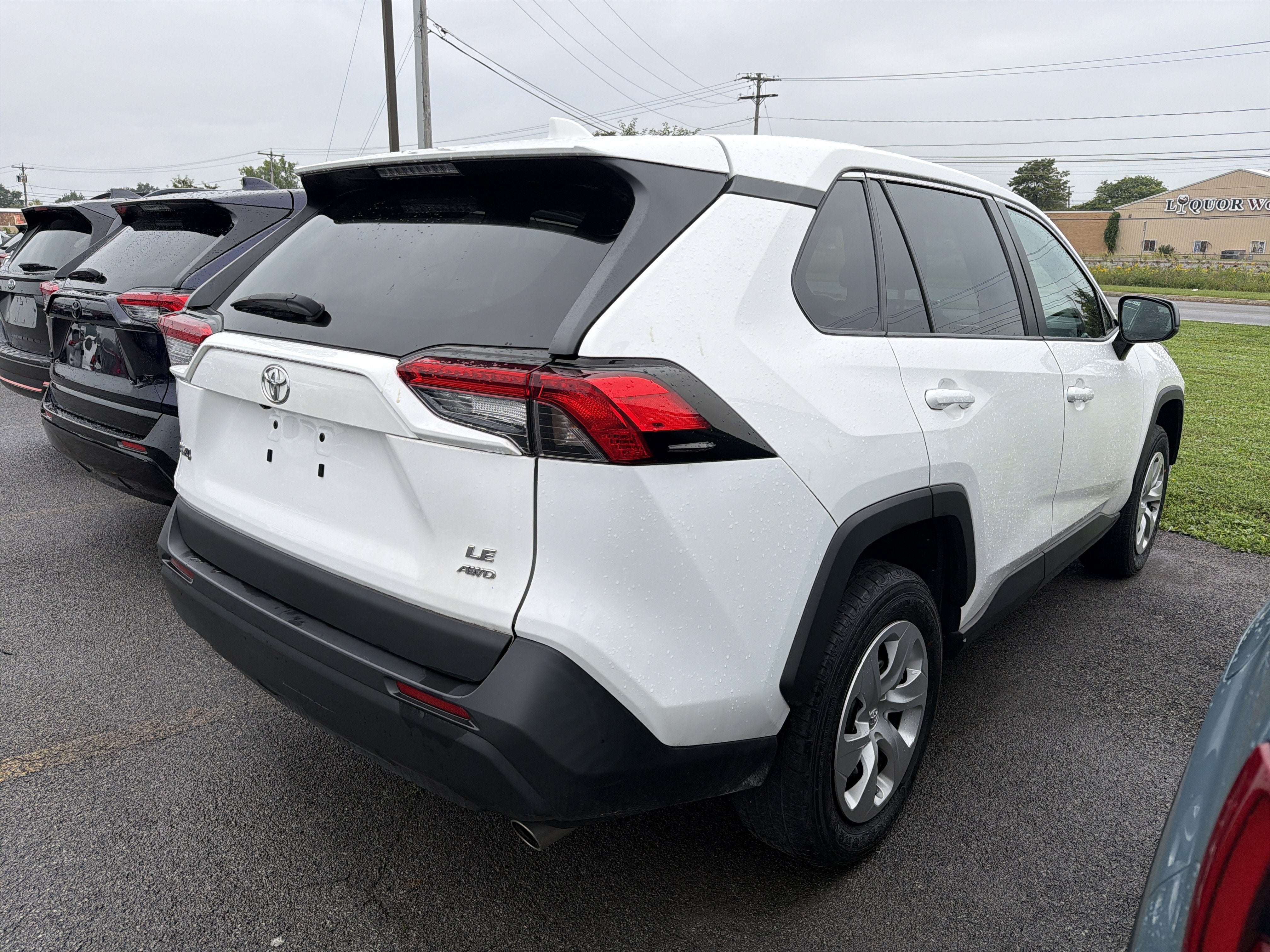 2023 Toyota RAV4 LE