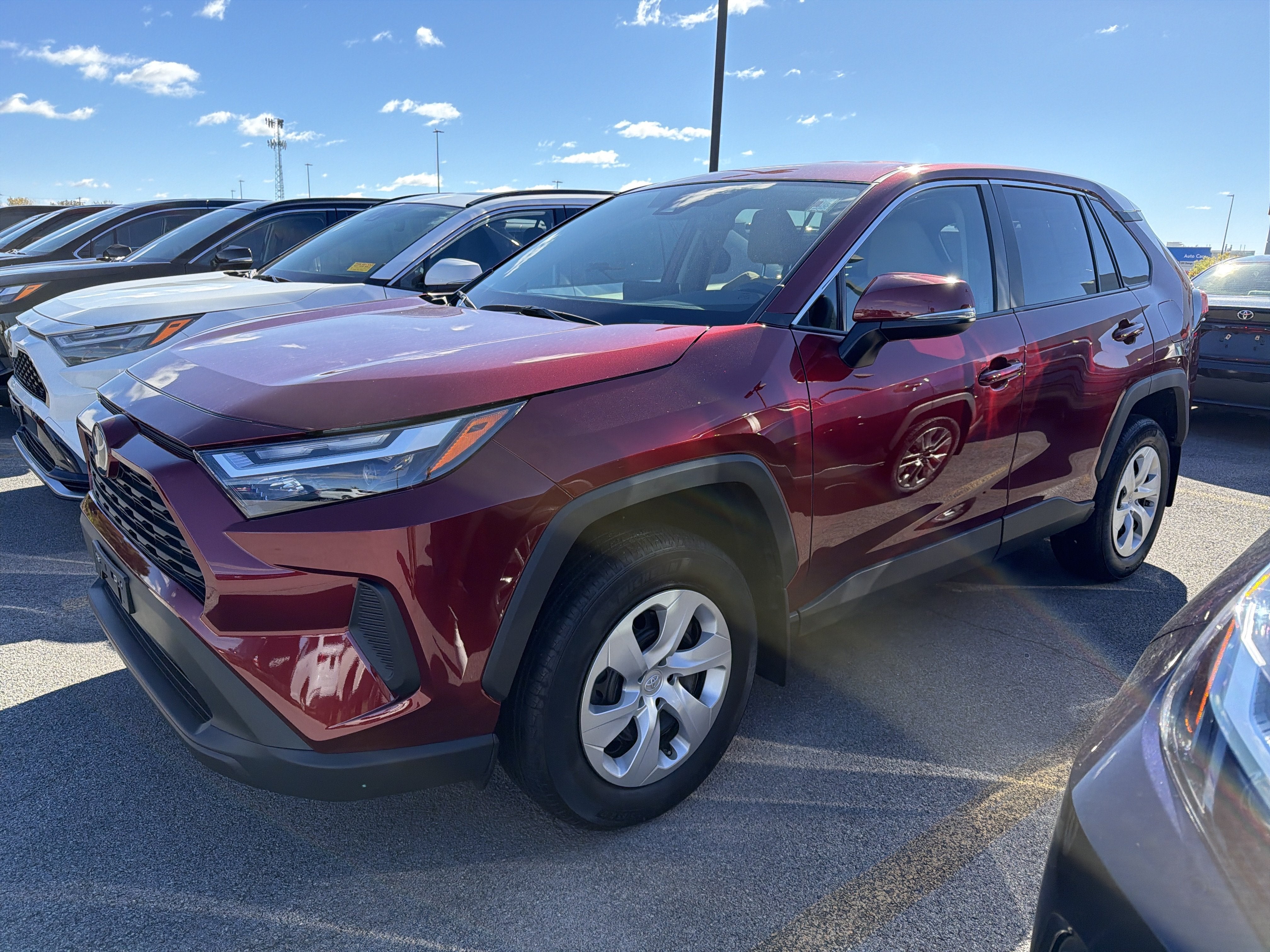2023 Toyota RAV4 LE
