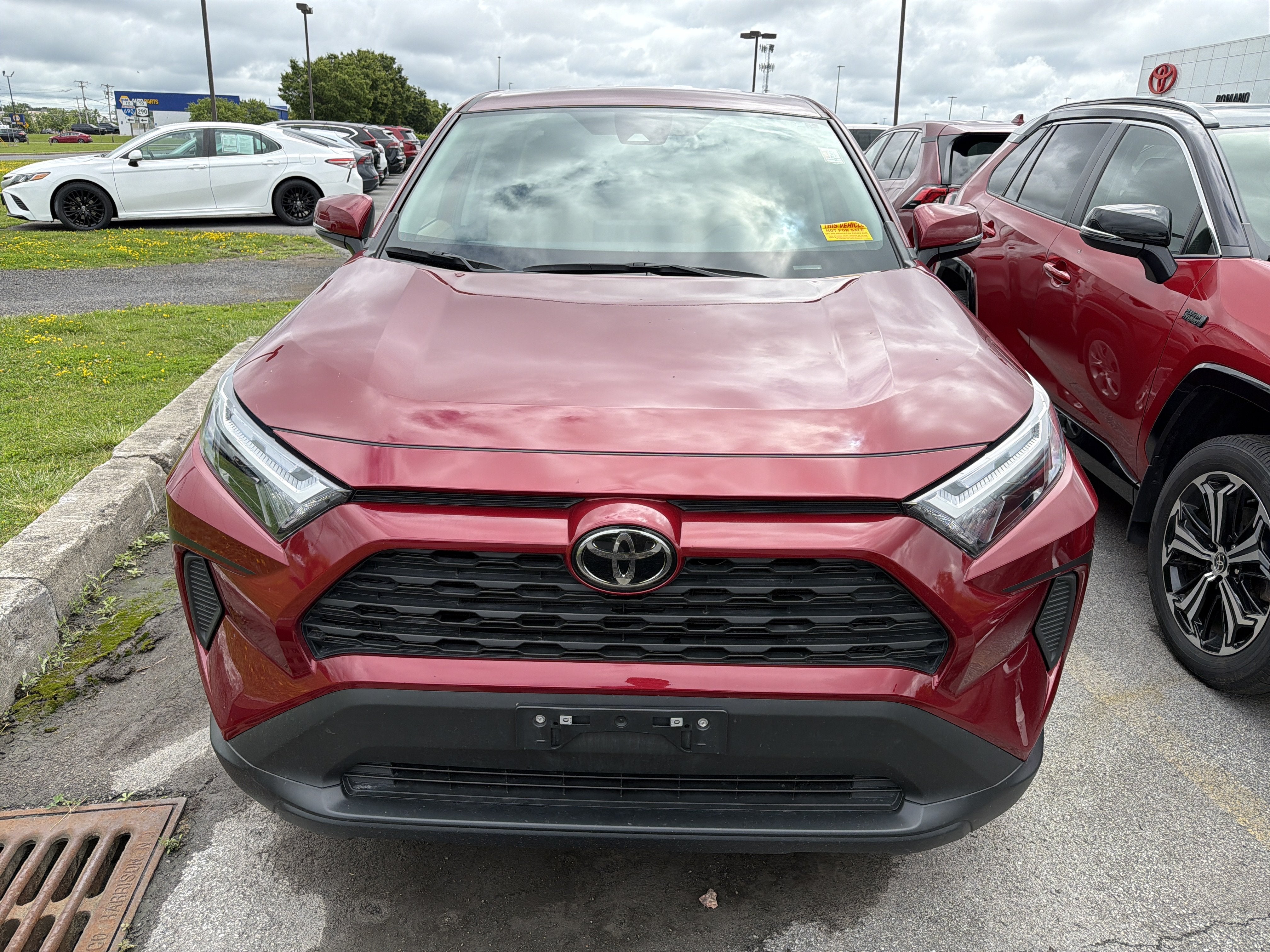 2023 Toyota RAV4 LE