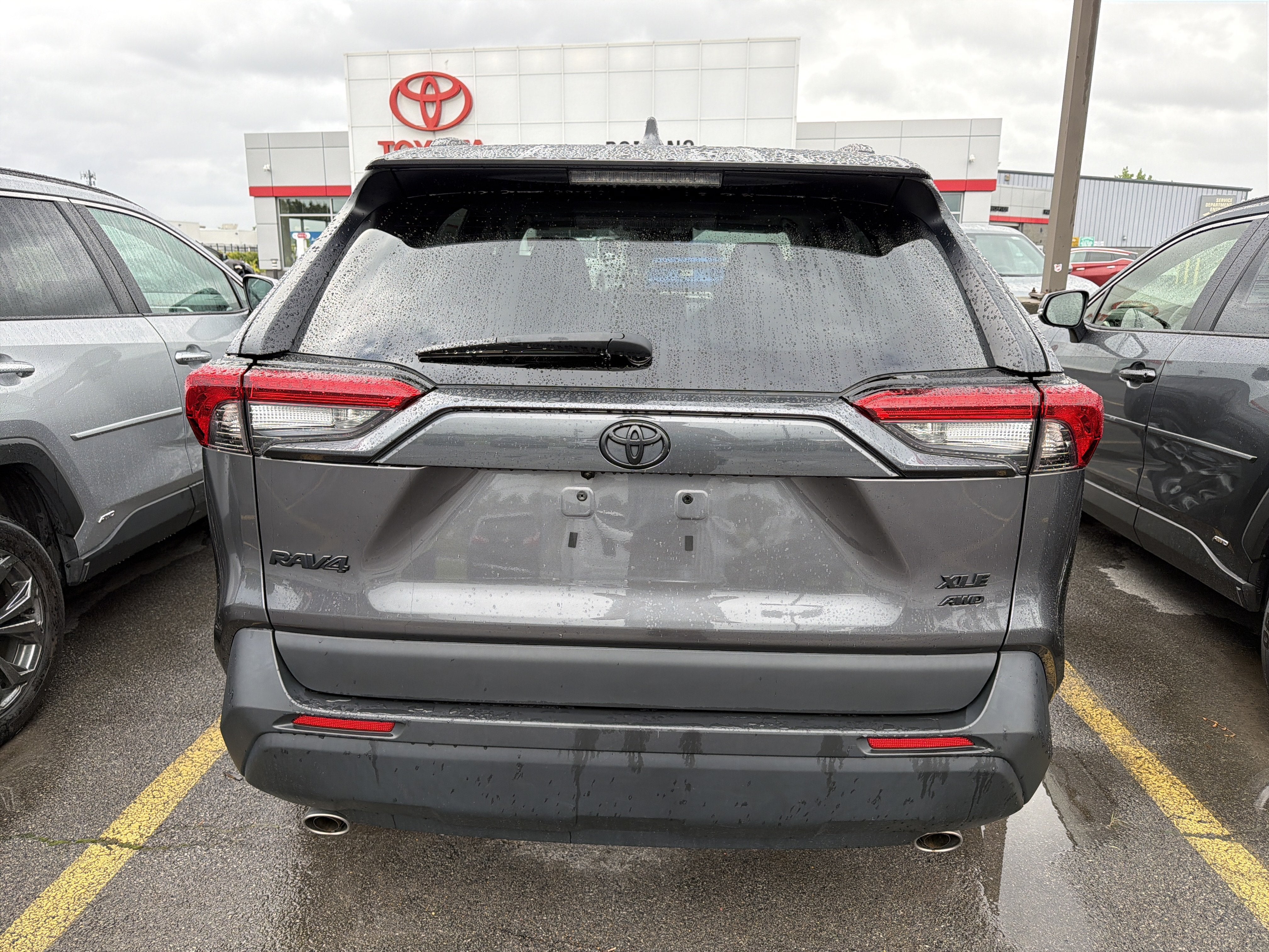2024 Toyota RAV4 XLE