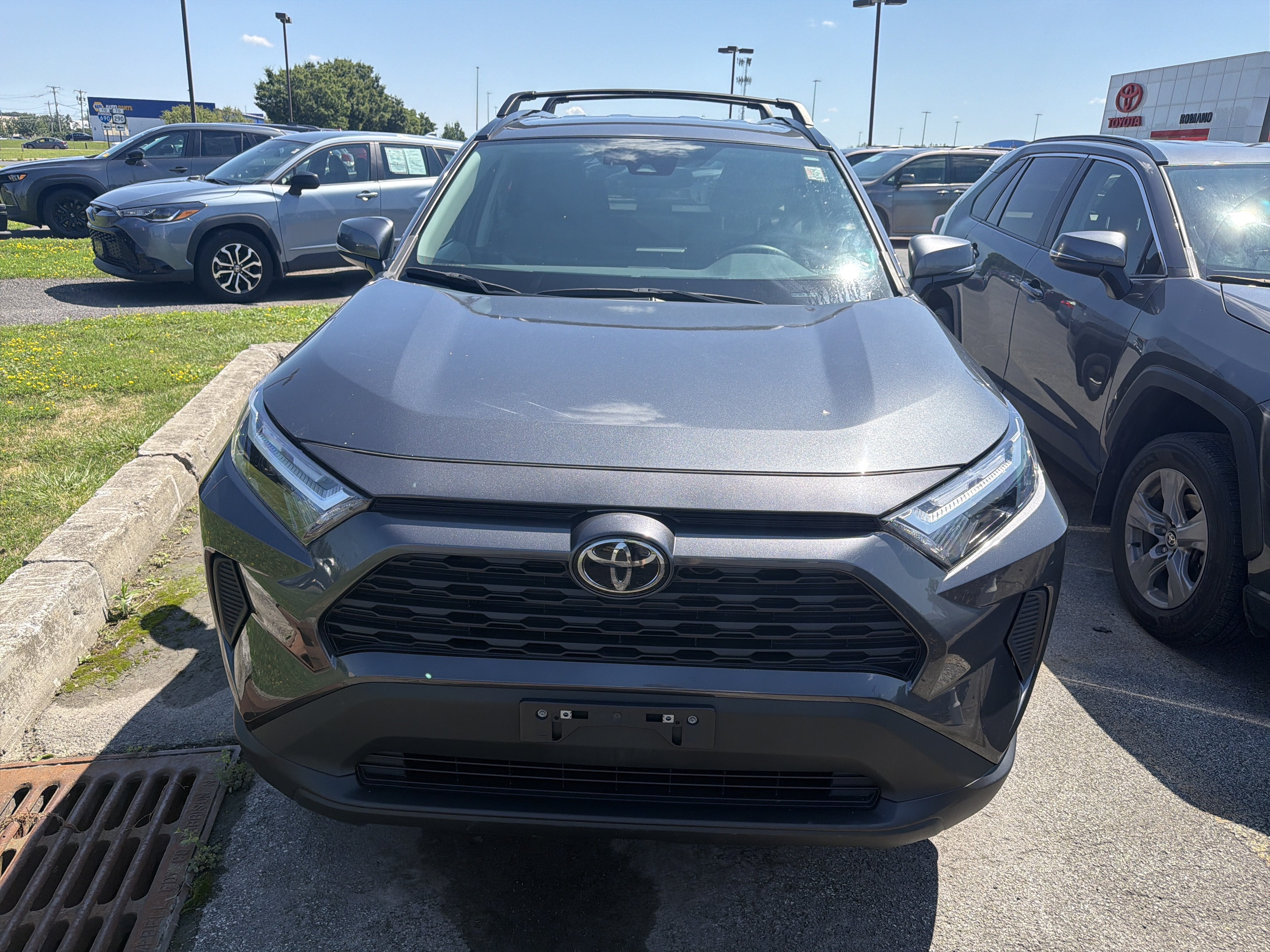 2023 Toyota RAV4 XLE
