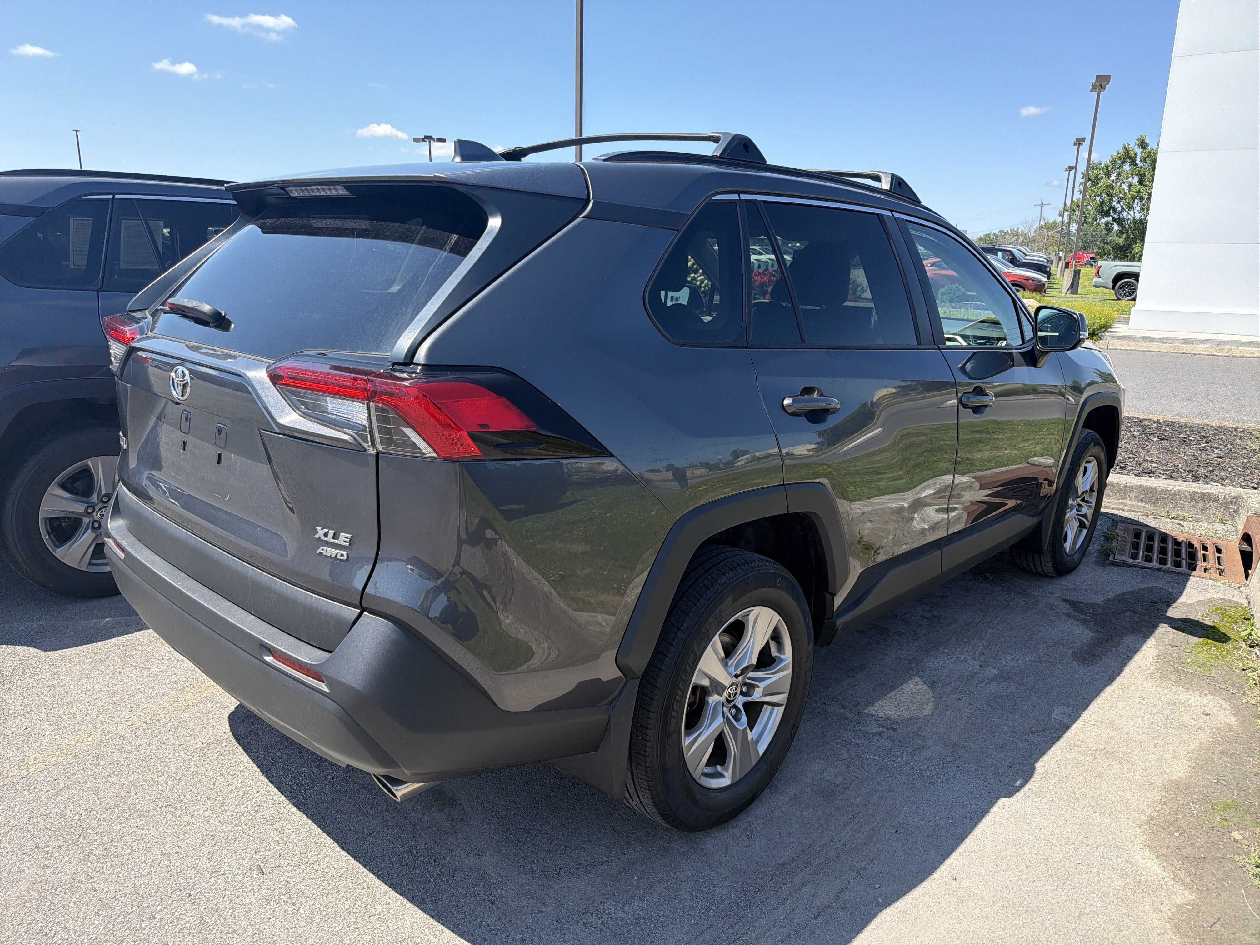 2023 Toyota RAV4 XLE
