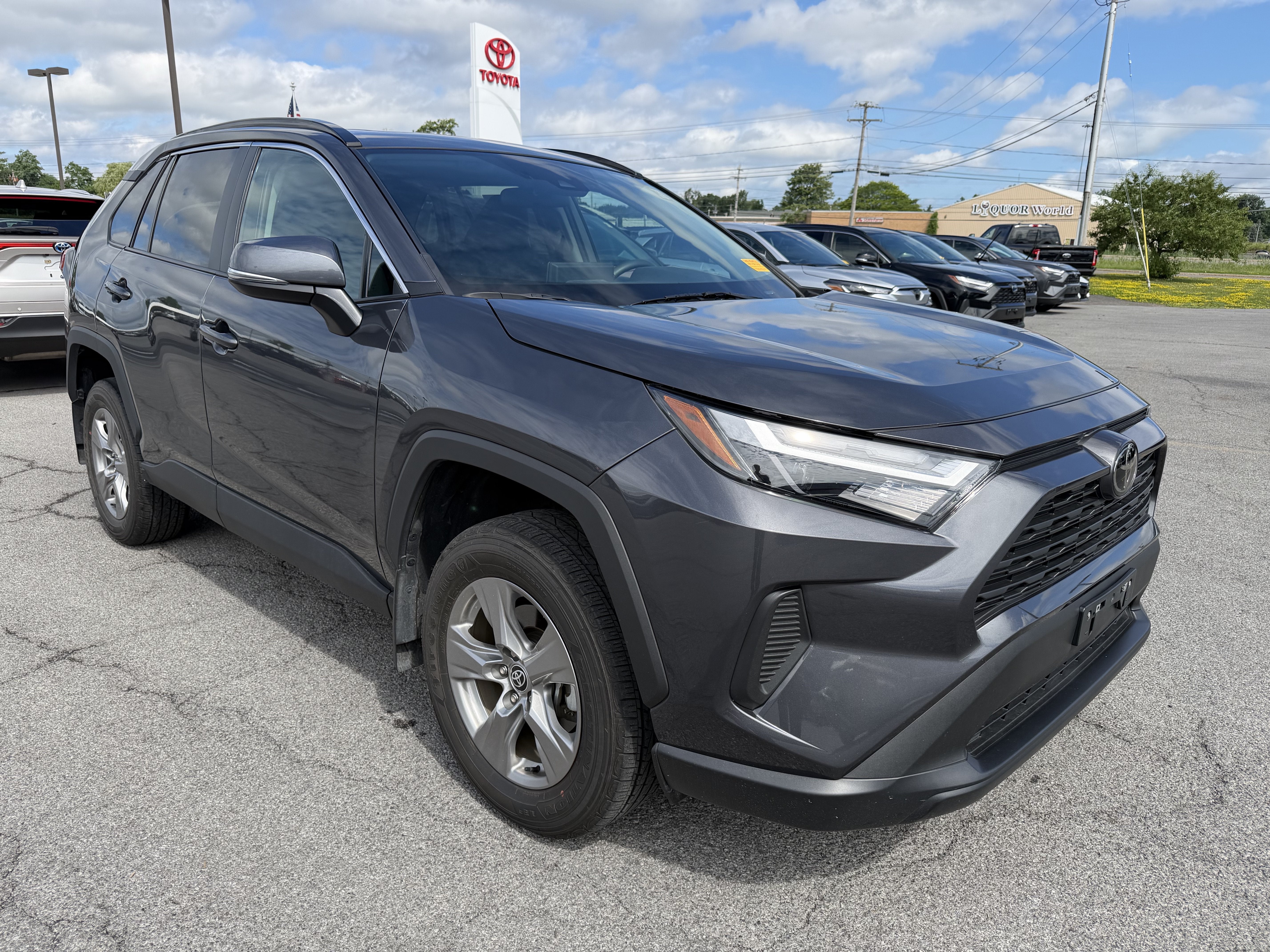 2023 Toyota RAV4 XLE