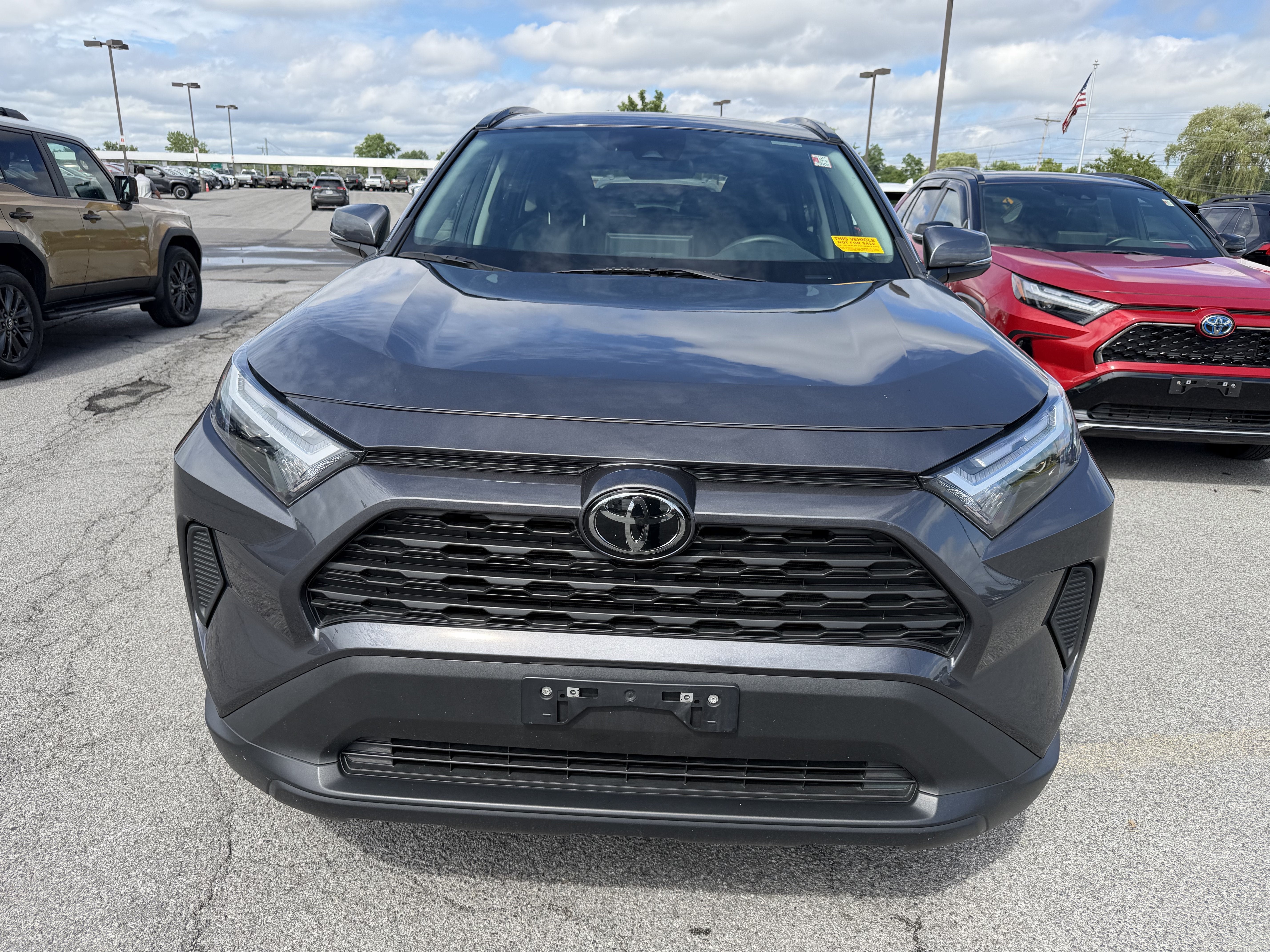 2023 Toyota RAV4 XLE