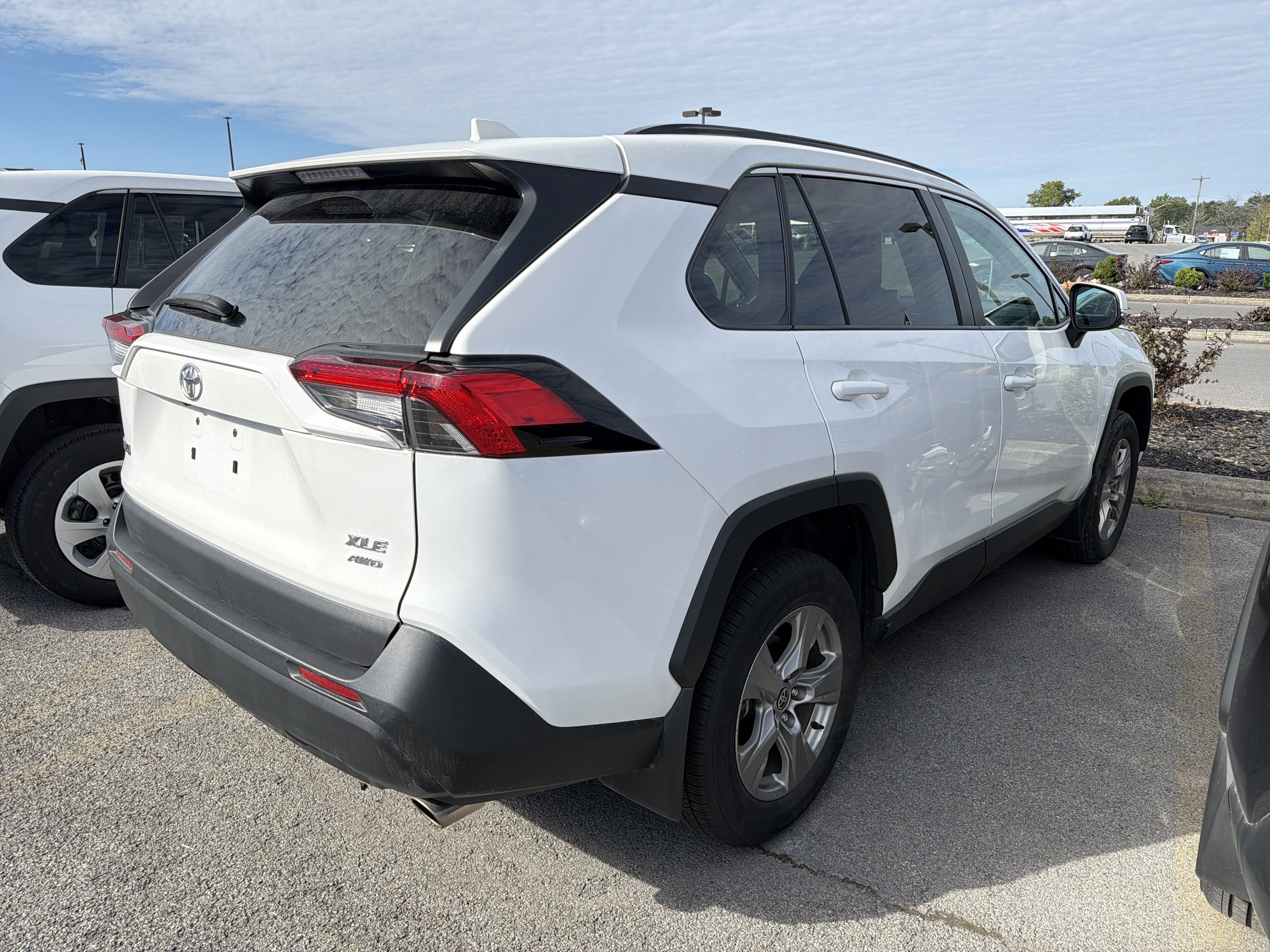 2023 Toyota RAV4 XLE