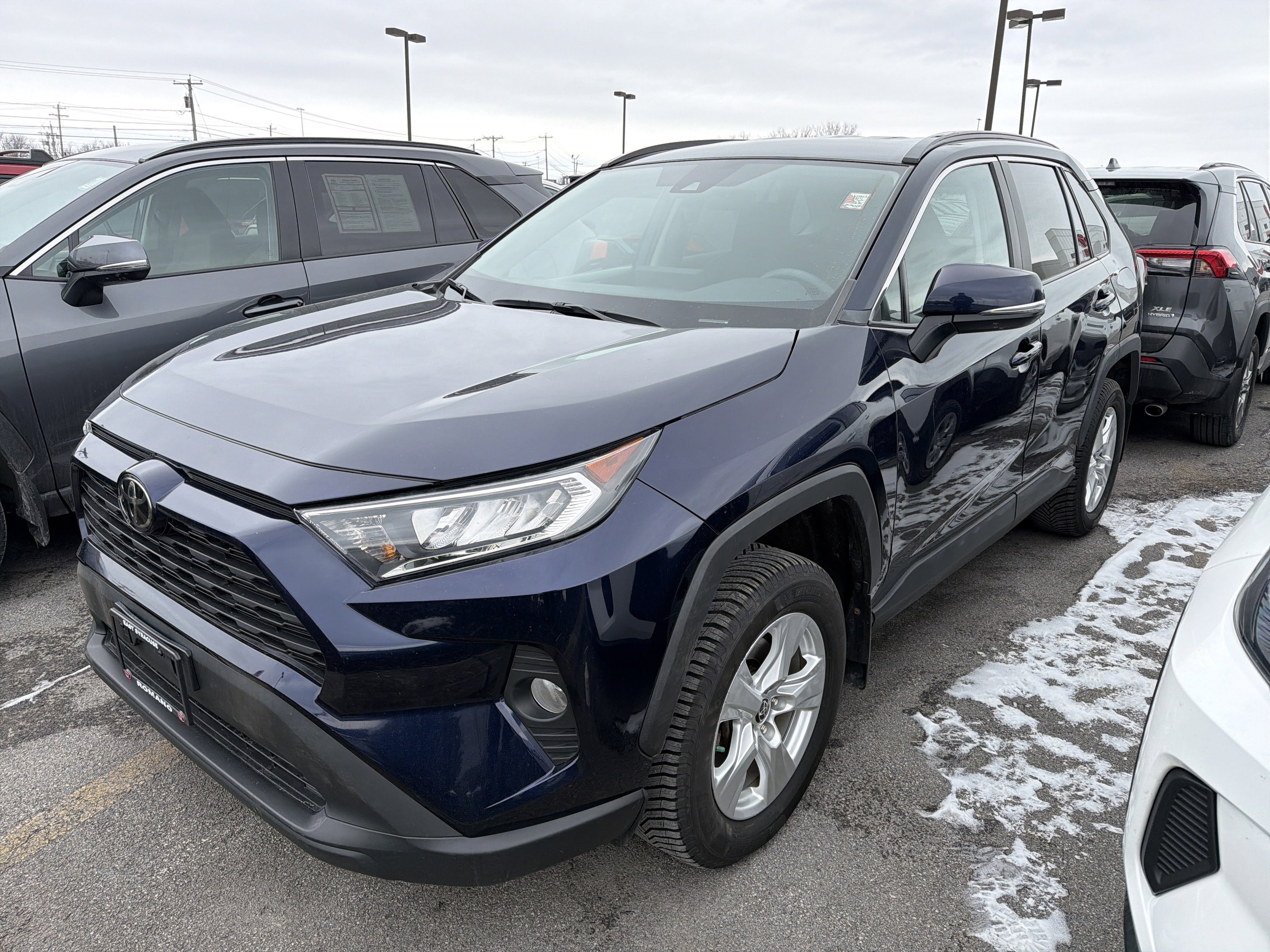 2021 Toyota RAV4 XLE