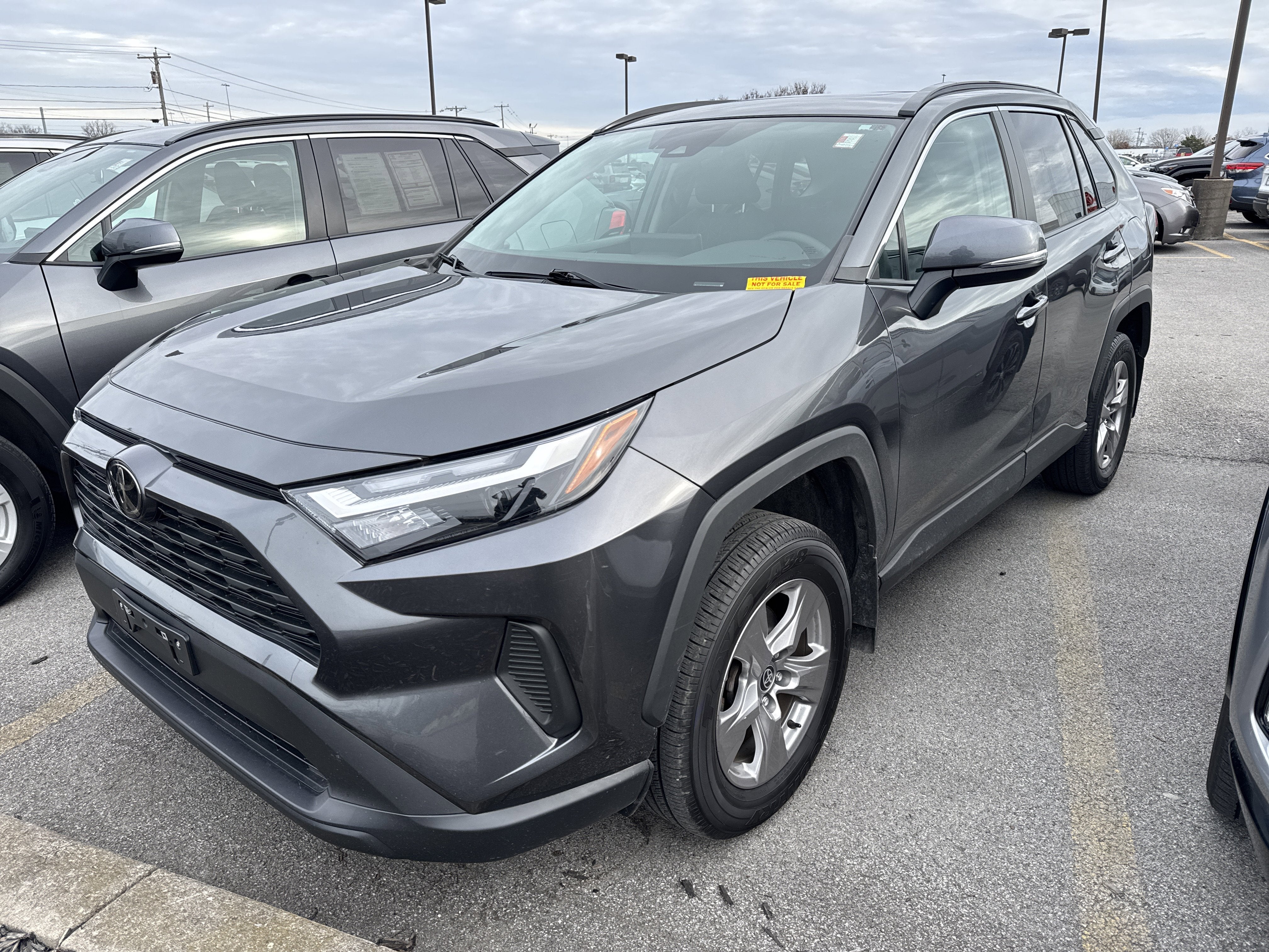 2023 Toyota RAV4 XLE