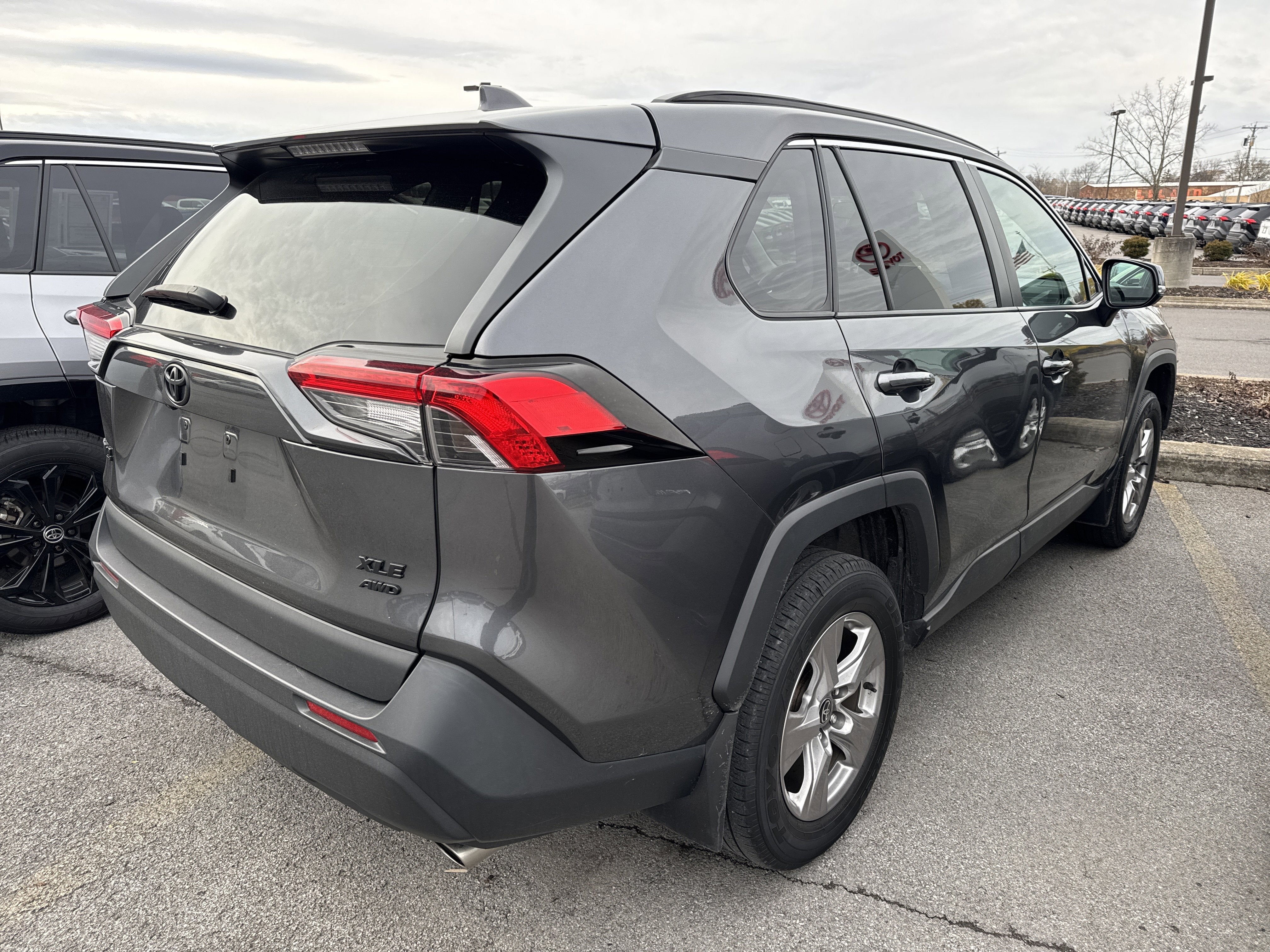 2023 Toyota RAV4 XLE
