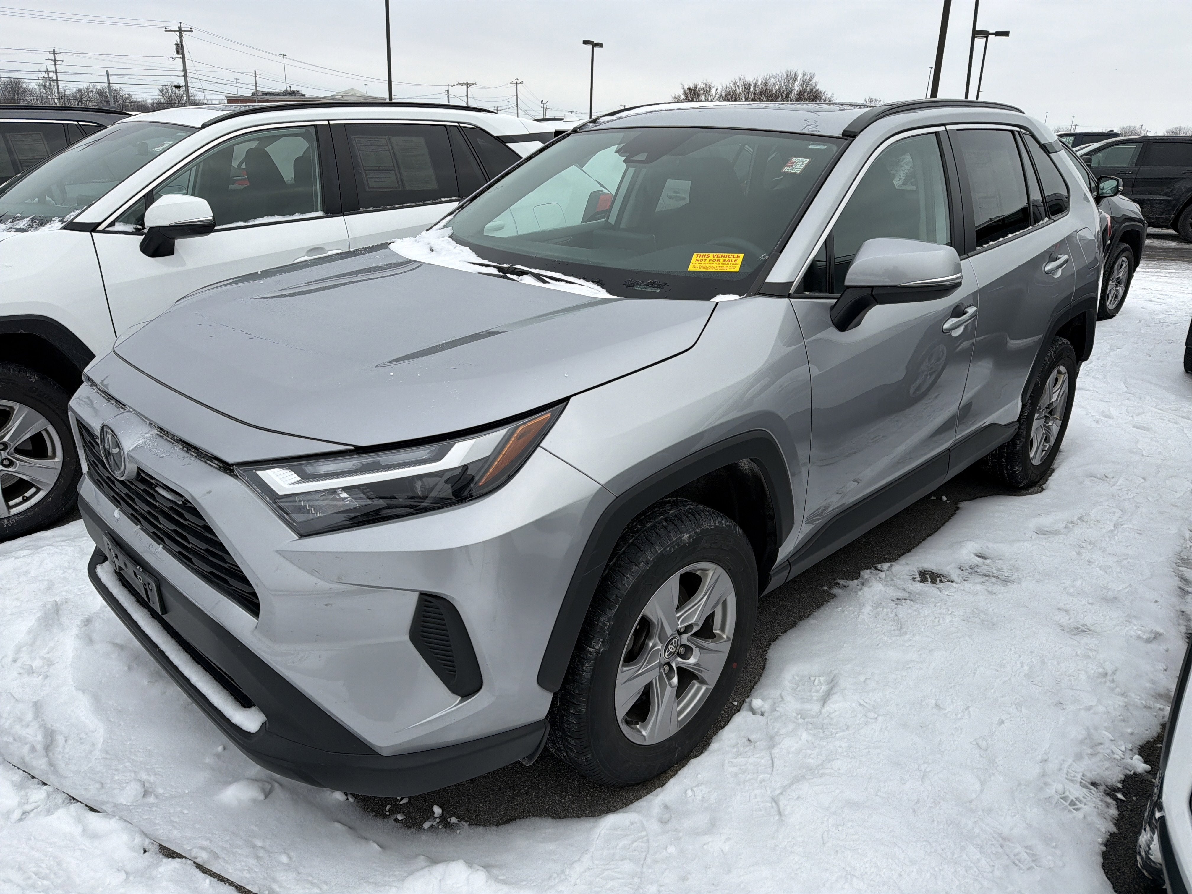 2023 Toyota RAV4 XLE