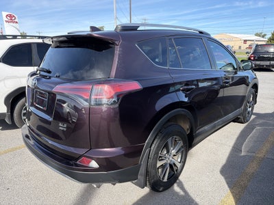 2017 Toyota RAV4 XLE