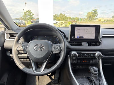 2023 Toyota RAV4 Hybrid XLE