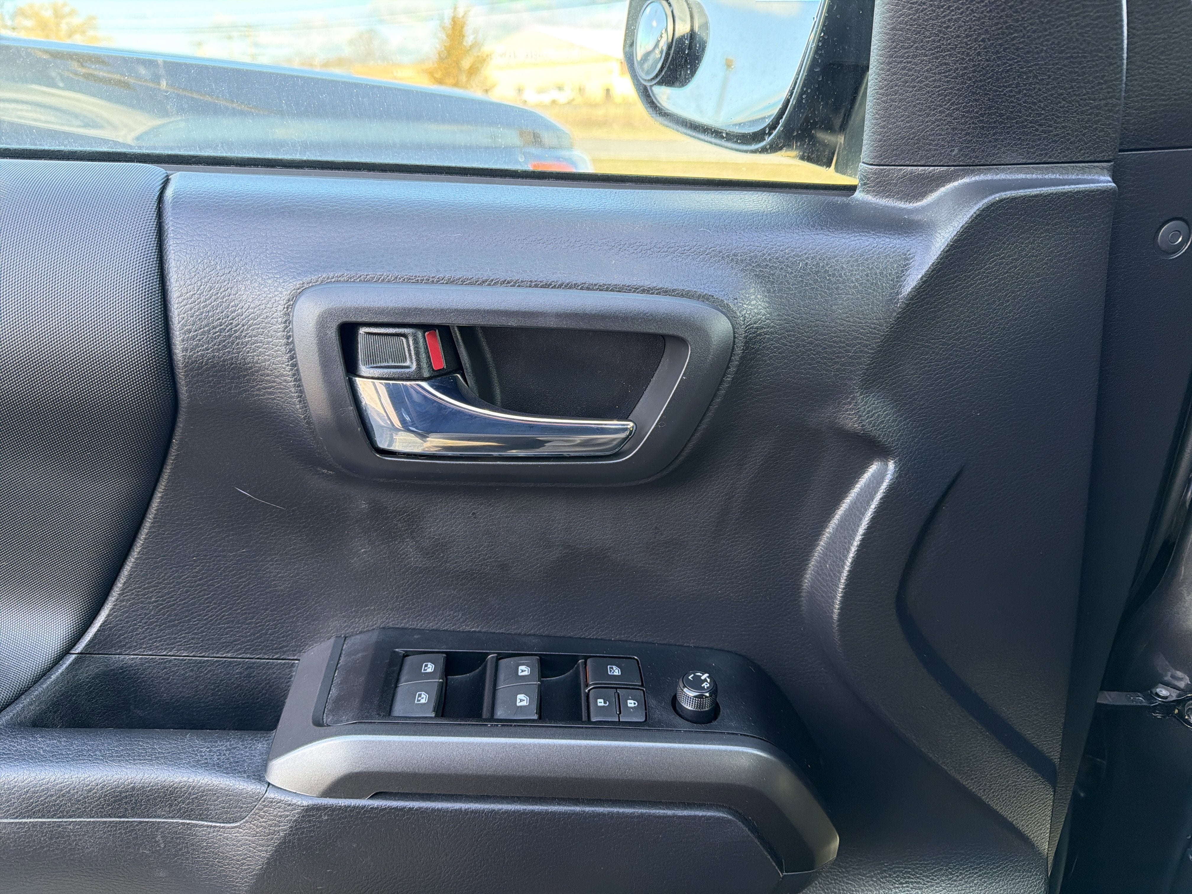 2023 Toyota Tacoma 4WD TRD Off Road