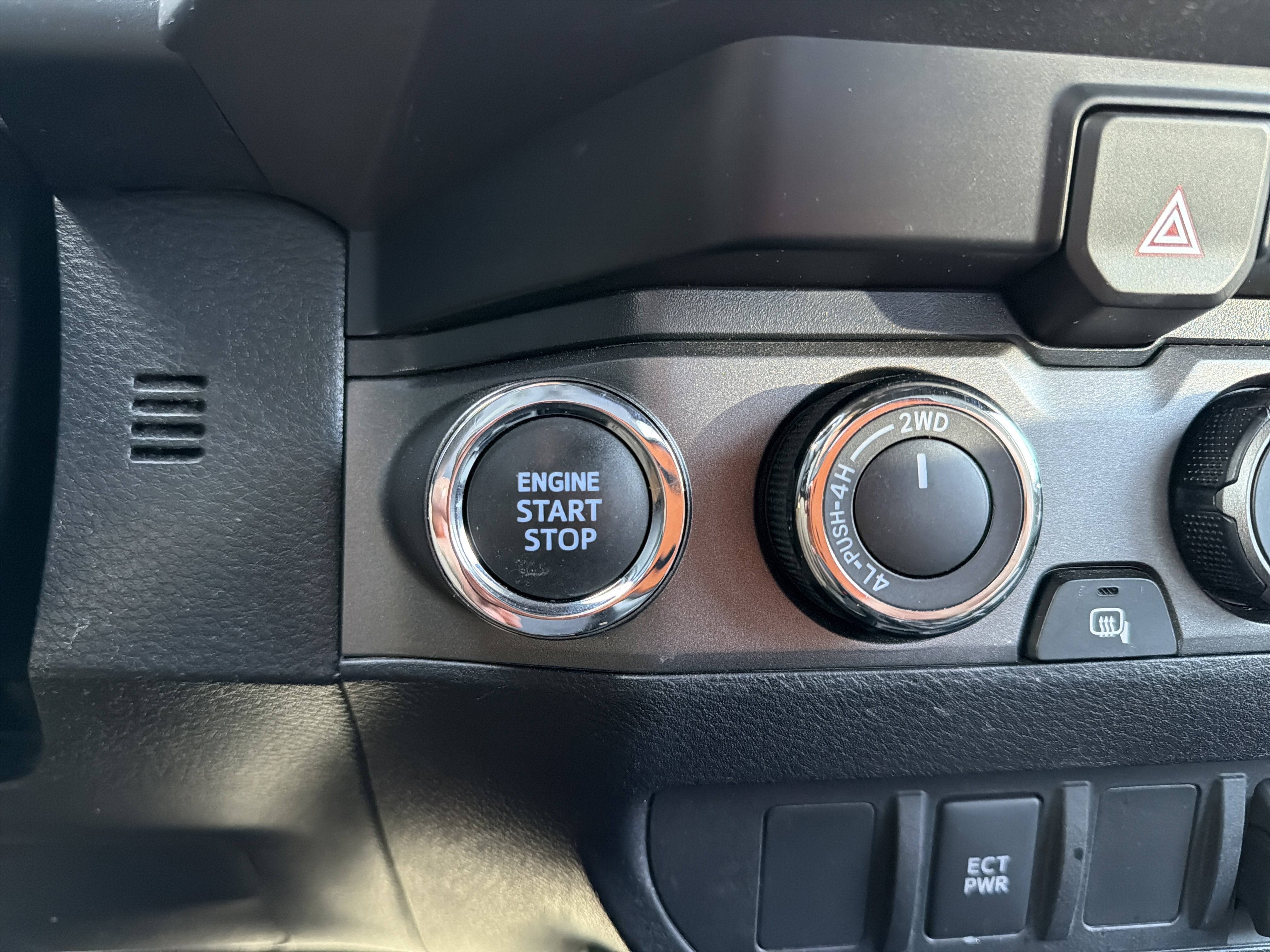 2023 Toyota Tacoma 4WD TRD Off Road