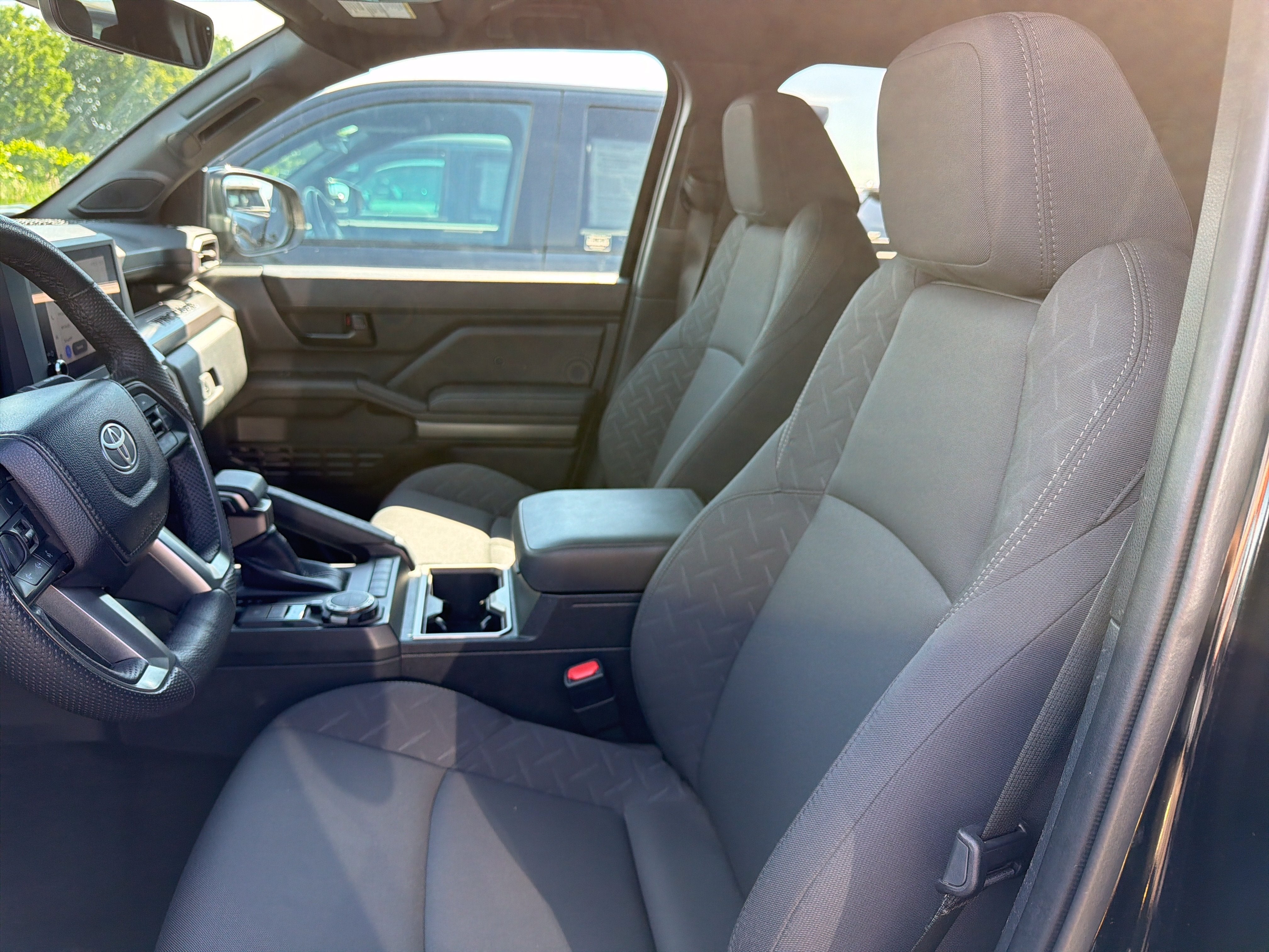 2024 Toyota Tacoma 4WD SR5