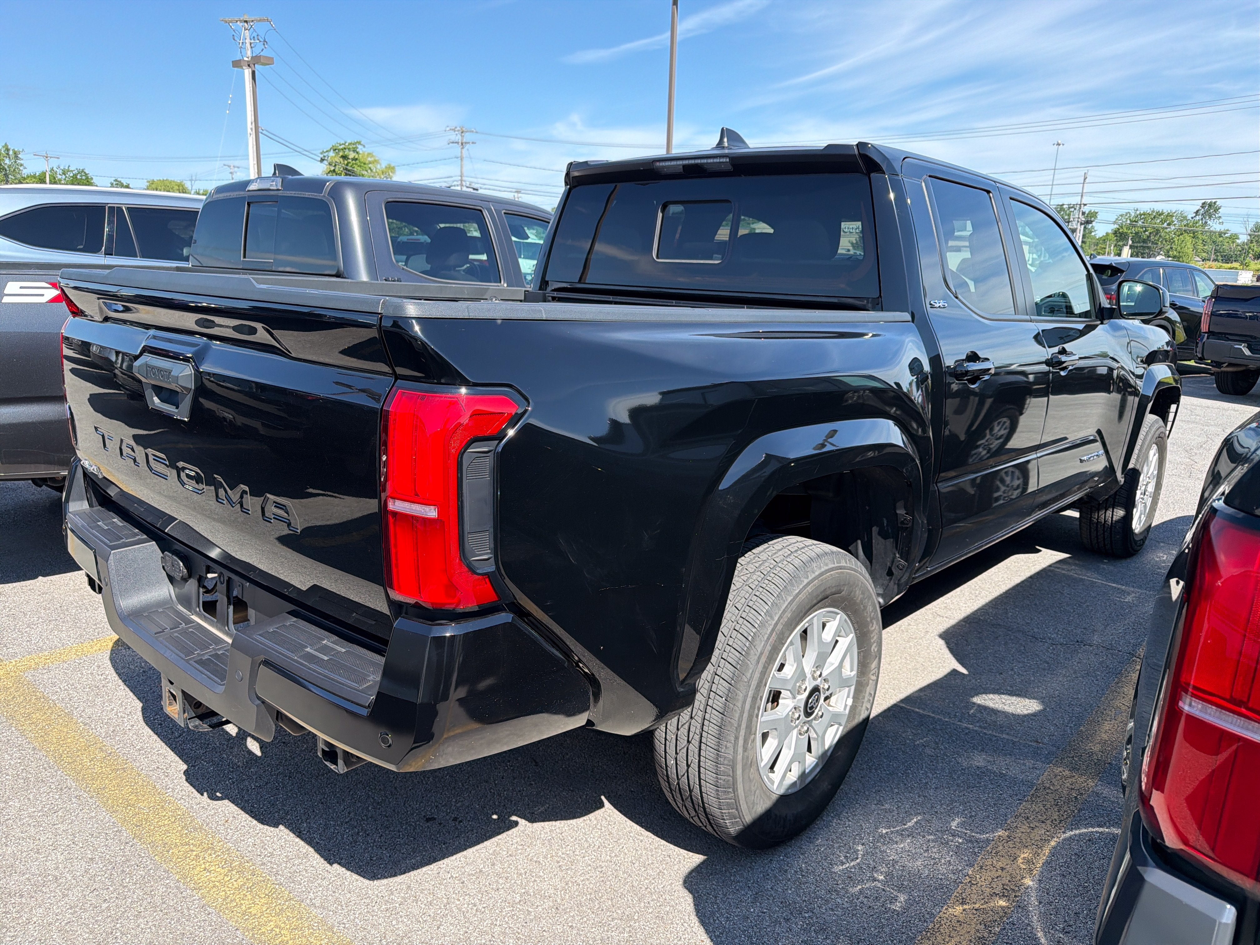 2024 Toyota Tacoma 4WD SR5