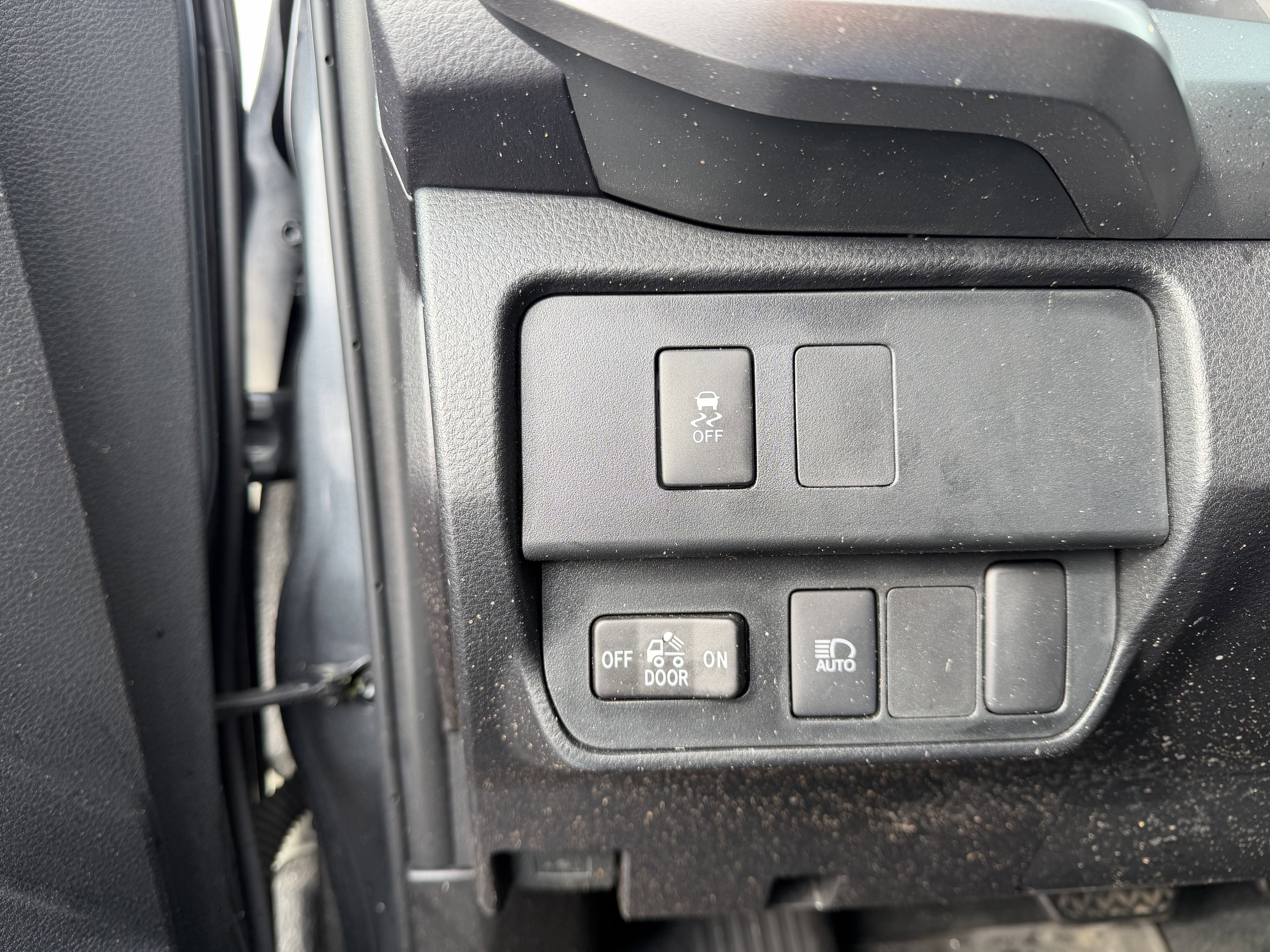 2023 Toyota Tacoma 4WD SR5