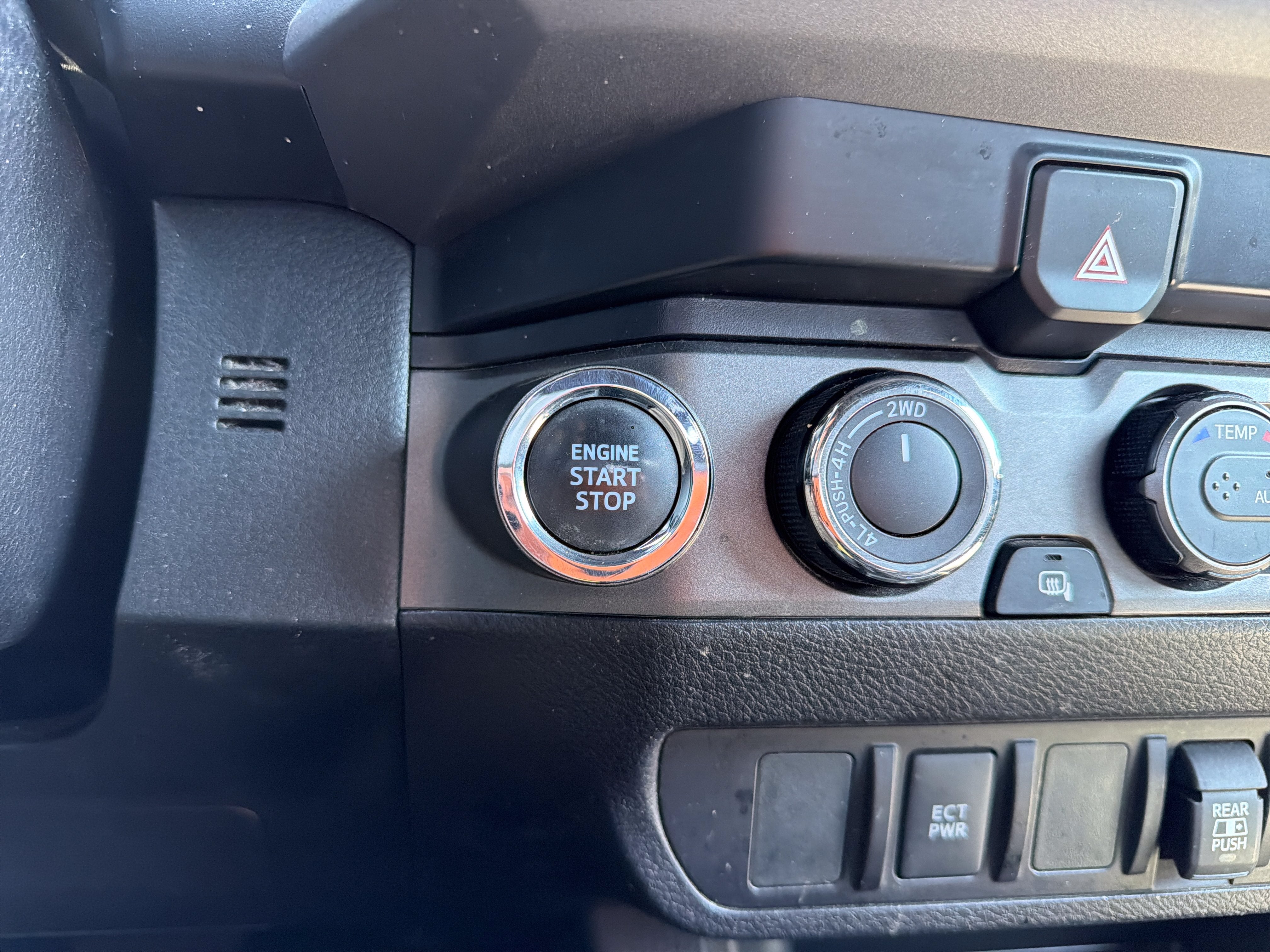 2023 Toyota Tacoma 4WD TRD Off Road