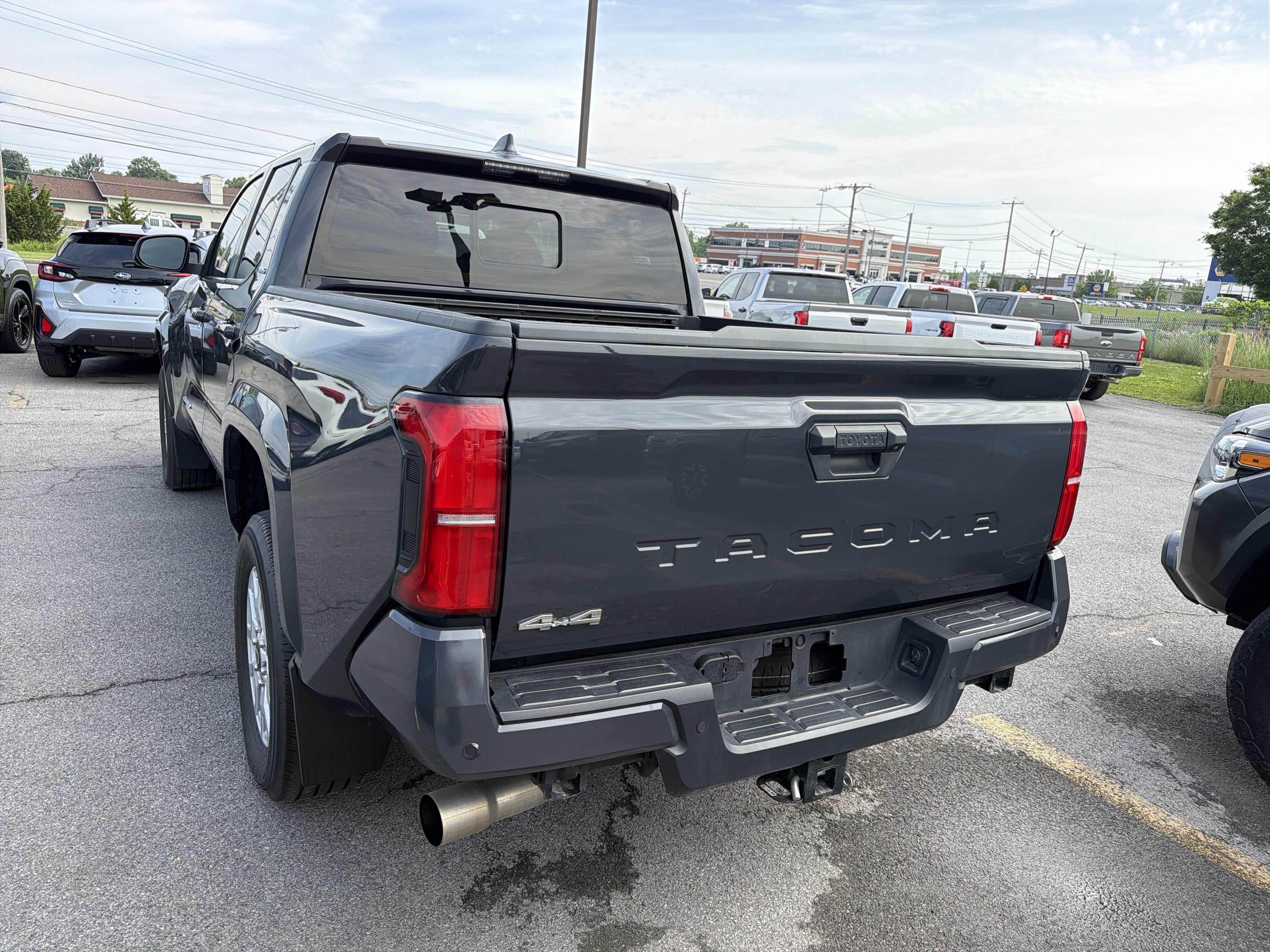 2024 Toyota Tacoma 4WD SR5
