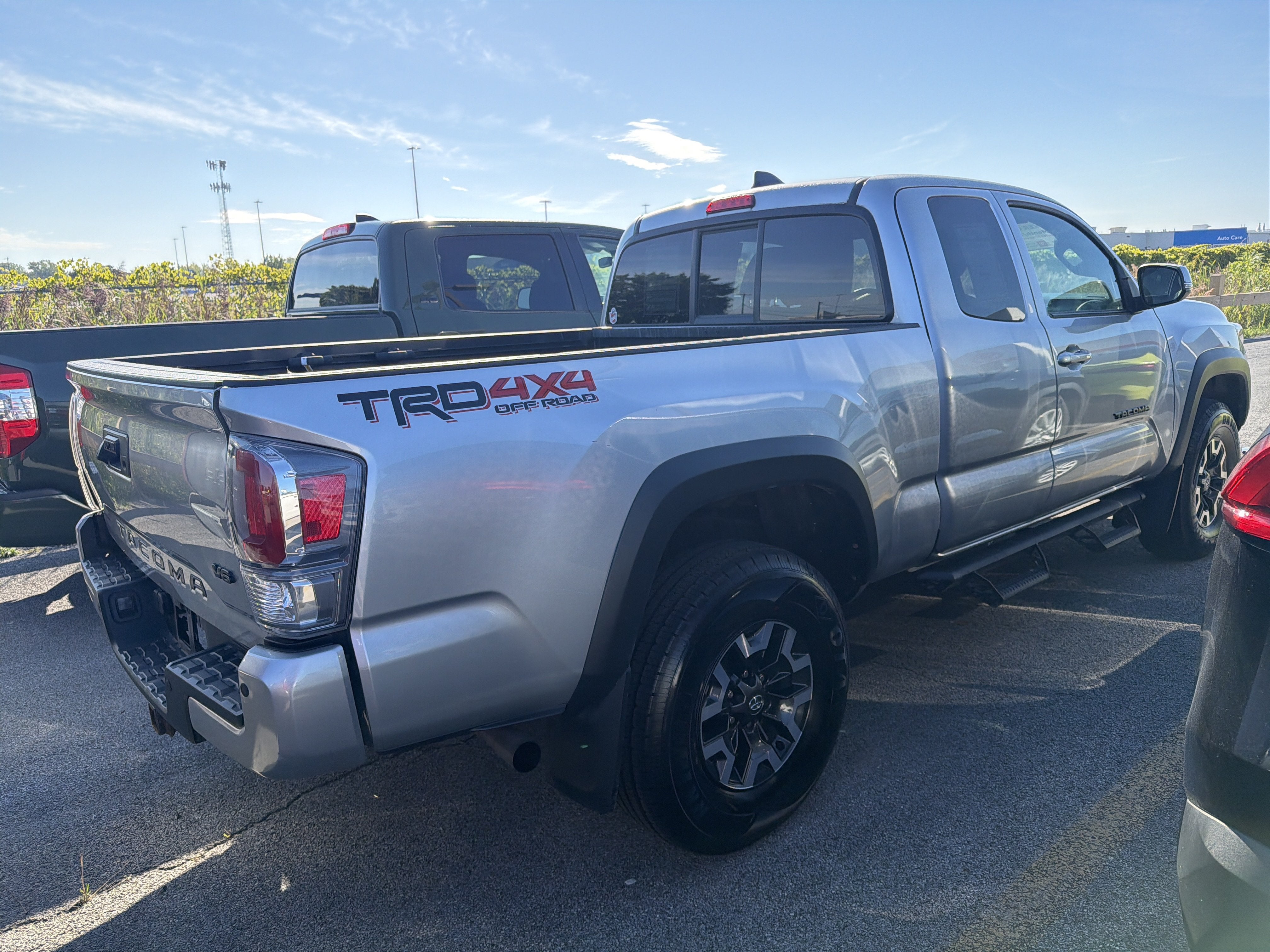 2022 Toyota Tacoma 4WD TRD Off Road