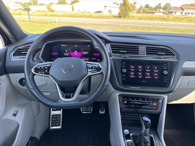 2022 Volkswagen Tiguan SE R-Line Black