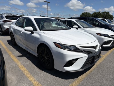 2019 Toyota Camry SE