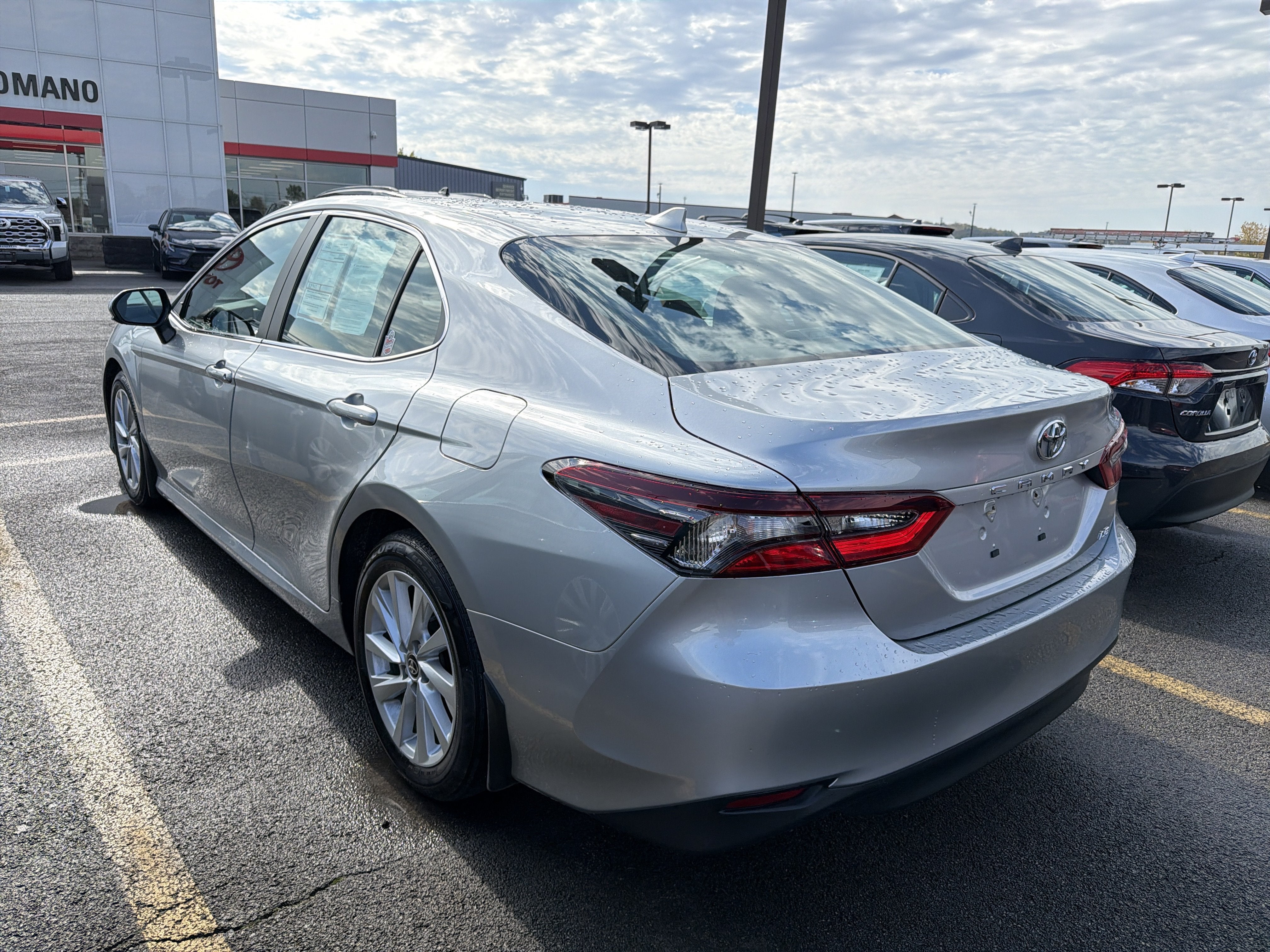 2022 Toyota Camry LE