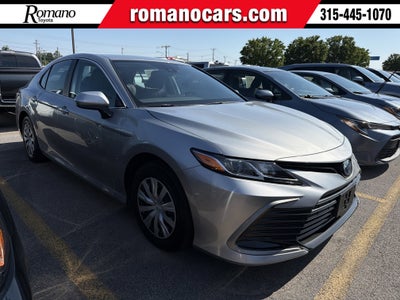 2024 Toyota Camry Hybrid LE