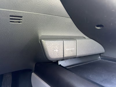 2024 Toyota Camry Hybrid LE