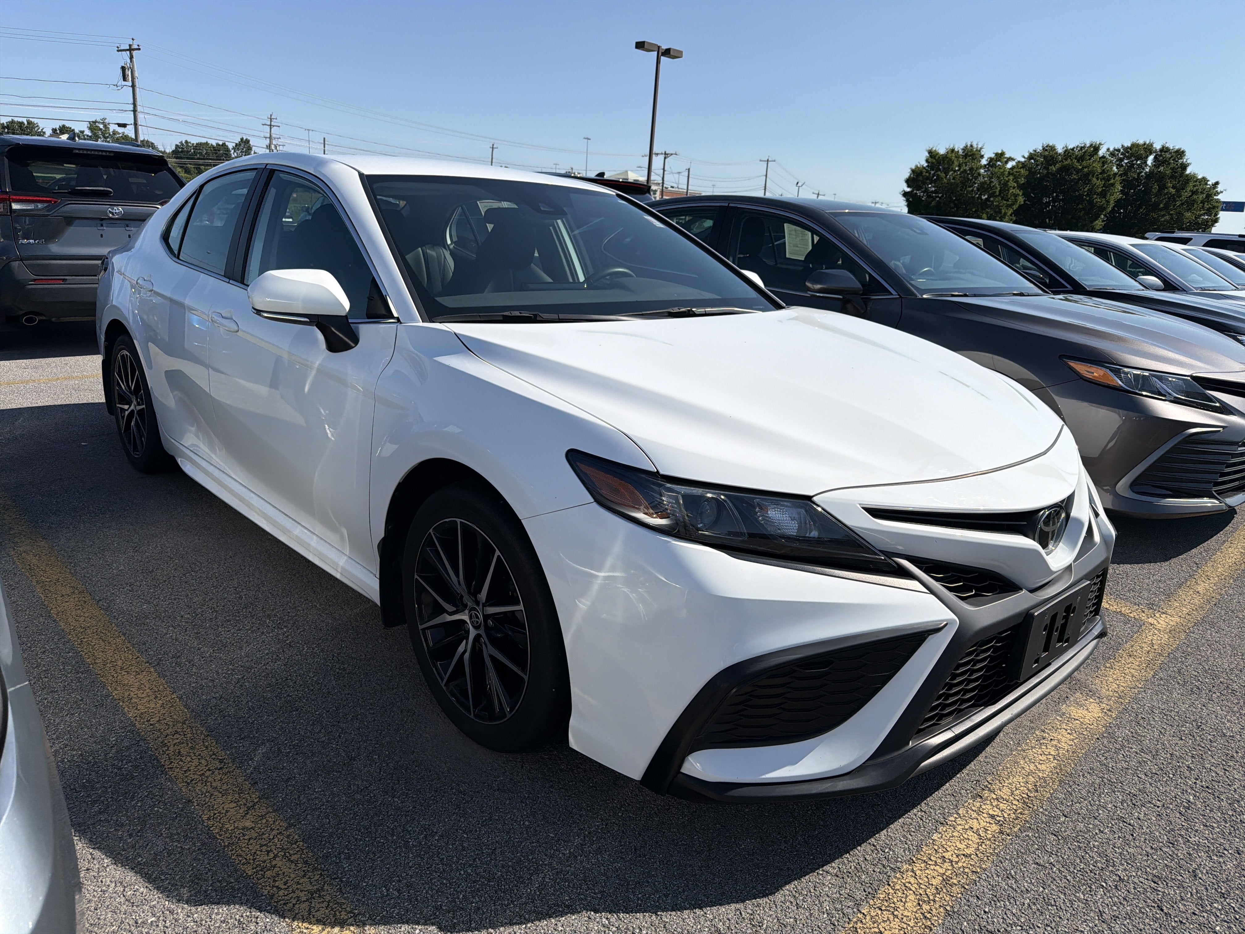 2024 Toyota Camry SE