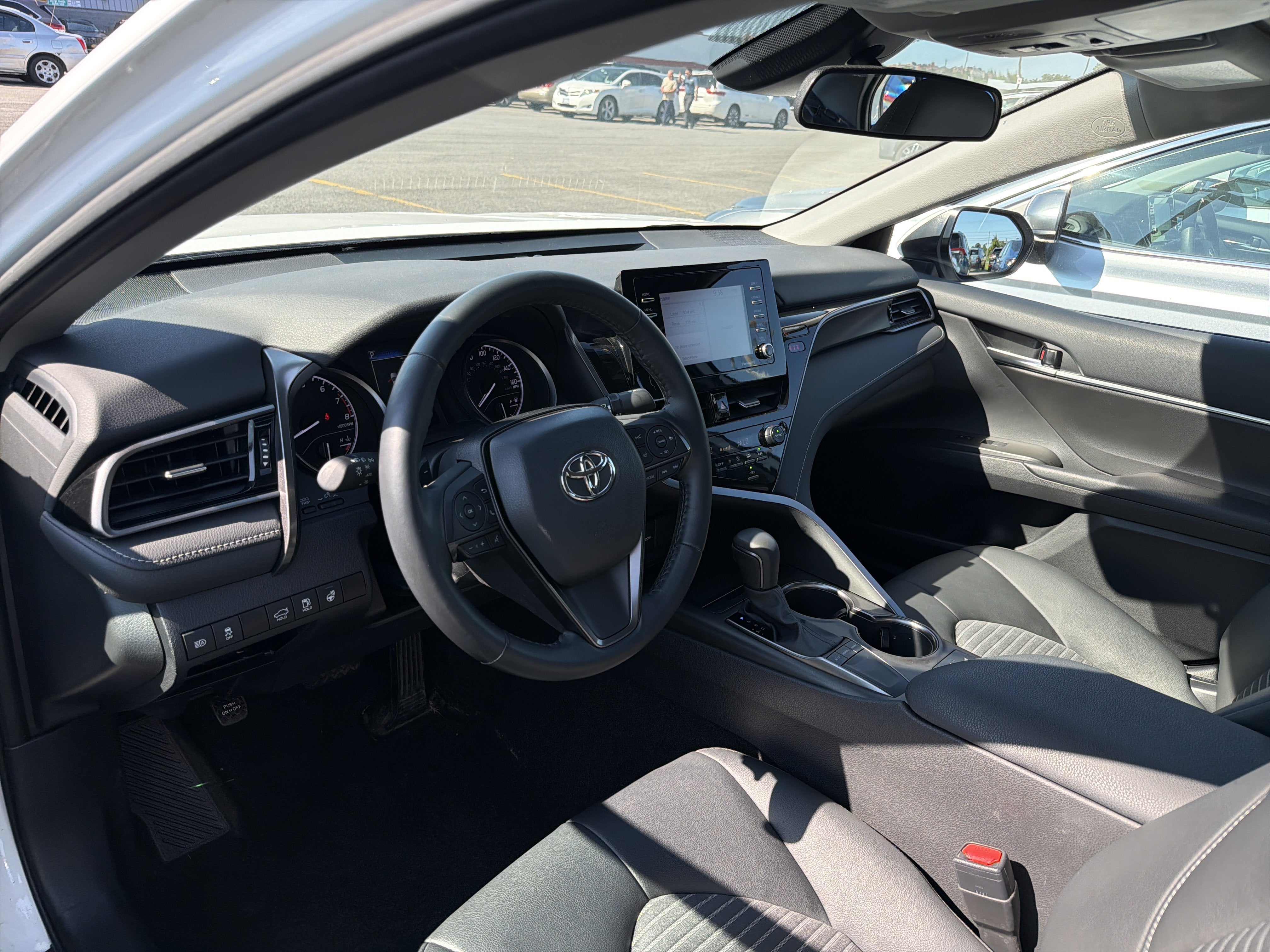 2024 Toyota Camry SE